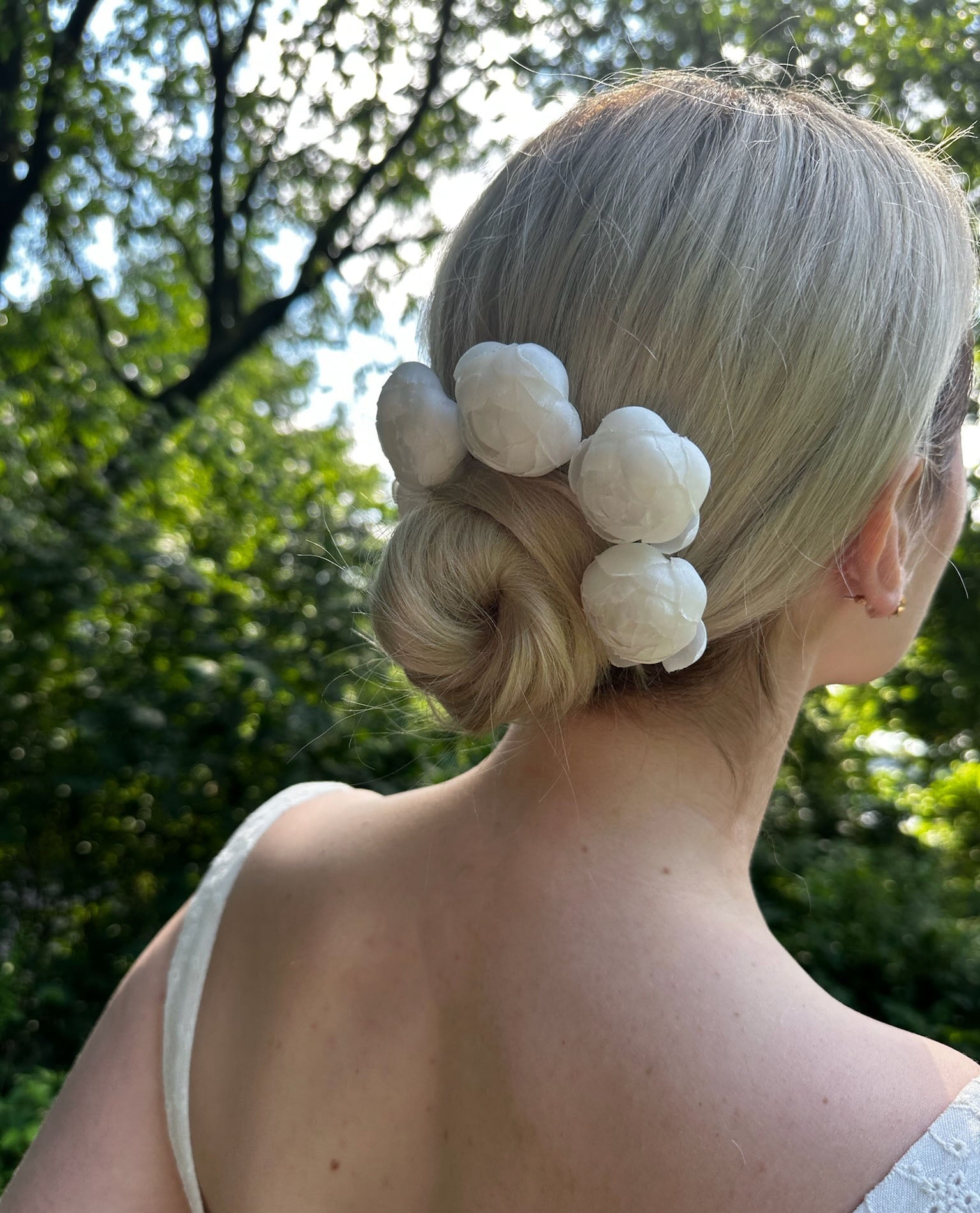 Silk Peony Bobby Pin - Elegant Hair Clips for Women, Non-Slip Hair Accessories for Wedding, Party & Everyday Use