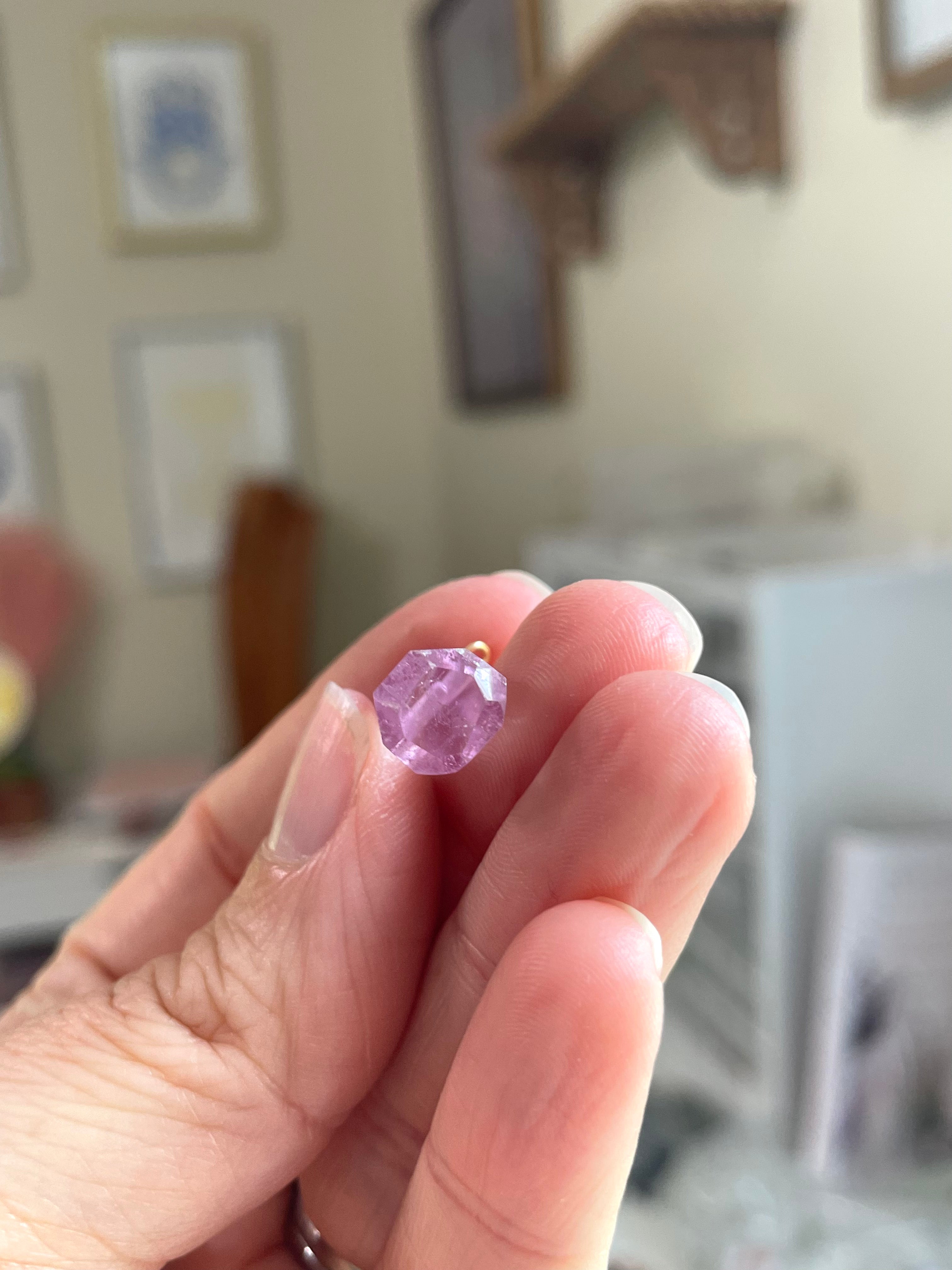 Natural Raw Kunzite Crystal Point Pendant Necklace - Healing Stone Jewelry for Women, Chakra Balancing & Spiritual Protection | Perfect for Meditation, Yoga & Energy Work