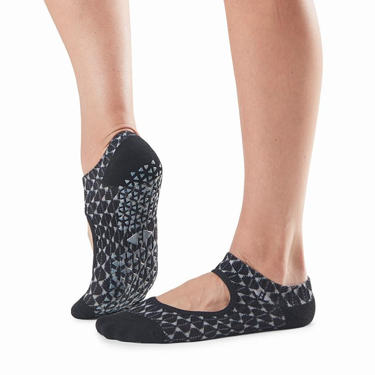 Tavi Noir Chey Grip Socks - Non-Slip Yoga Socks for Women, Pilates, Barre & Workout - Breathable & Comfortable Anti-Skid Socks for Home, Studio & Gym Use