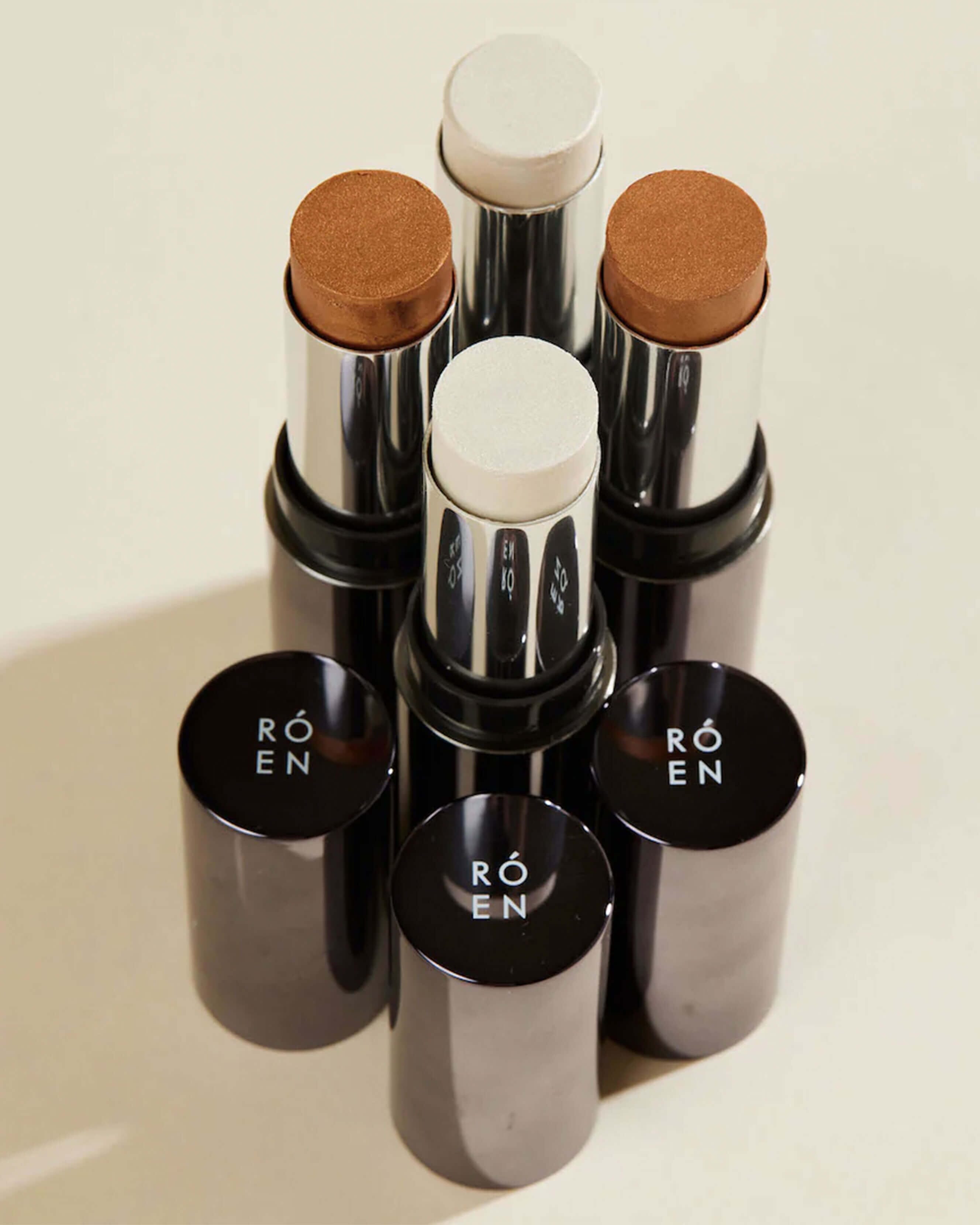 RÓGLOW Skin Stick Highlighter - Glow & Shine Makeup Stick for Face & Body, Natural Radiance Enhancer | Perfect for Contouring, Cheekbones & Everyday Glam Makeup Looks