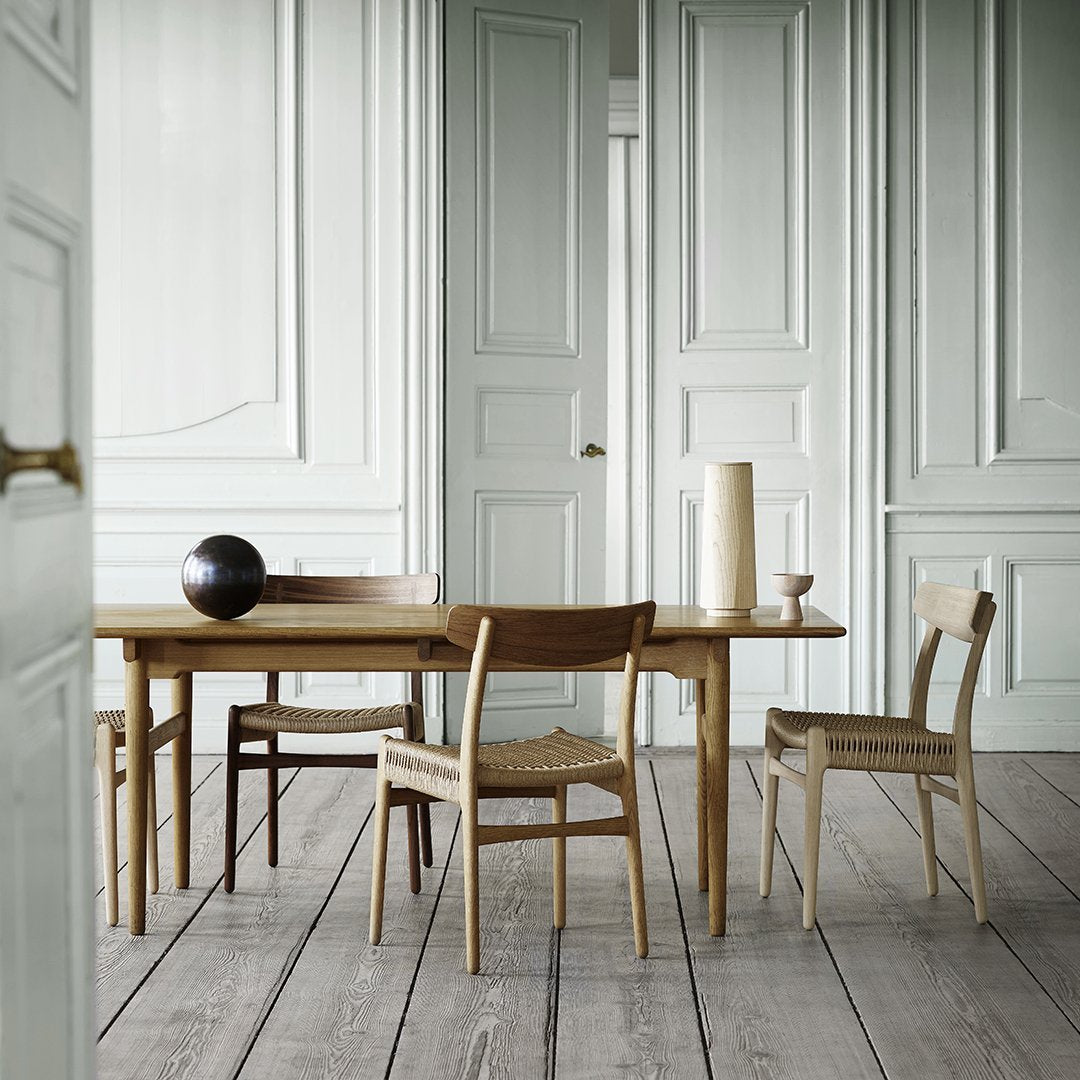 CH327 Dining Table by Hans Wegner - Mid-Century Modern Solid Wood Dining Table for Home & Restaurant Use
