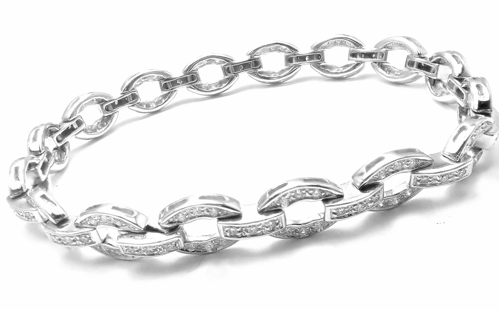 Authentic Damiani 18k White Gold Diamond Tennis Bracelet for Women - Elegant Jewelry Gift for Anniversary, Wedding & Special Occasions