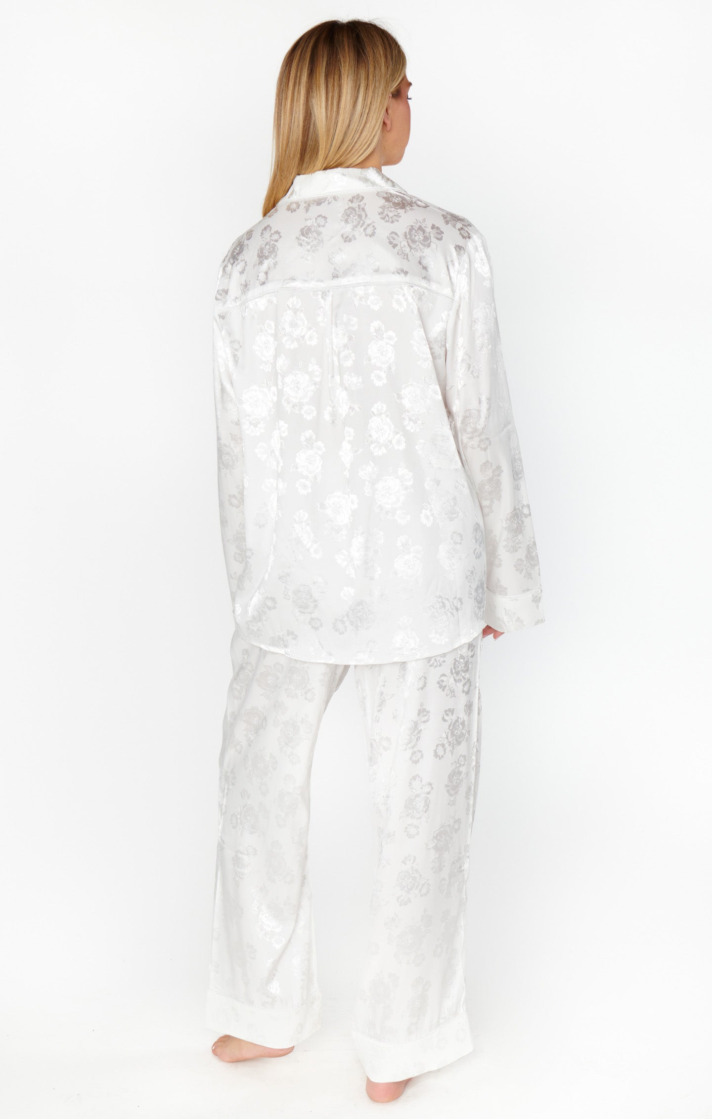 Classic Cropped Pajama Set for Women - White Floral Print Silk Sleepwear | Soft & Comfortable Nightwear for Lounge, Travel & Gift Giving