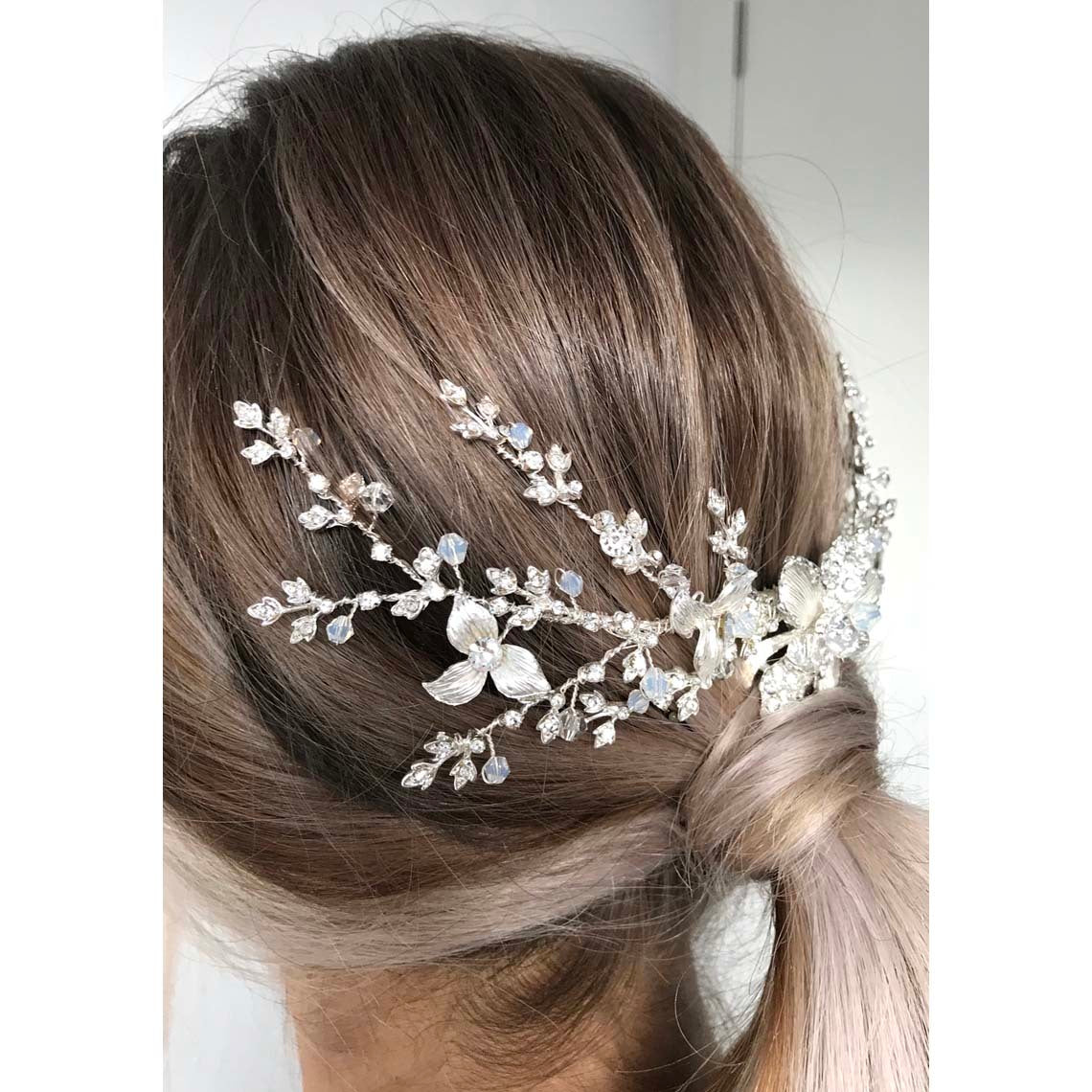 Bianca Floral Design Crystal Bridal Comb – Elegant Wedding Hair Accessory for Brides, Bridesmaids & Special Occasions | Perfect for Weddings, Prom & Formal Events