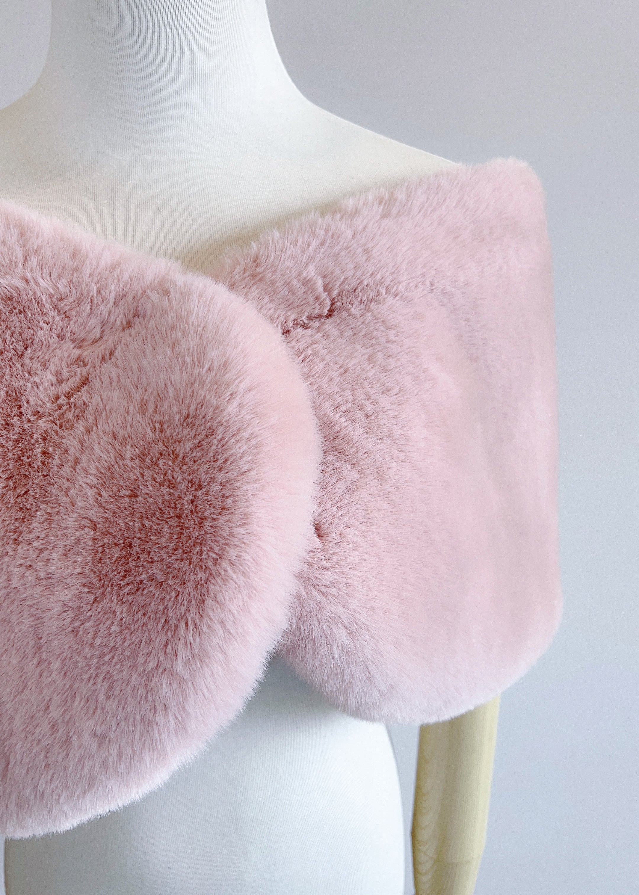 Serena Pin05 Pink Fur Wrap - Cozy & Stylish Winter Shawl for Women | Perfect for Parties, Weddings & Cold Weather Fashion