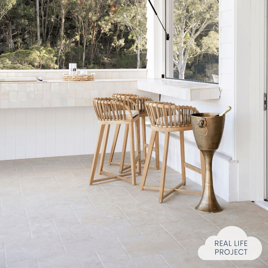 Annangrove French Pattern Ivory External Travertine Look Tile - Elegant Outdoor Flooring for Patios, Gardens & Pool Areas