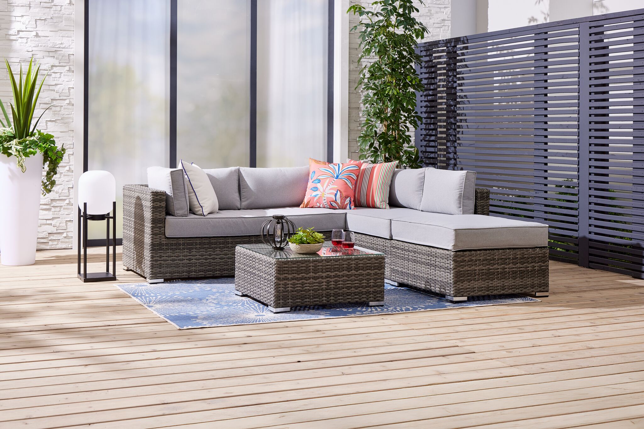 Cove 3-Piece Outdoor Sectional Sofa Set - Dark Grey Patio Furniture for Backyard, Garden & Poolside Relaxation