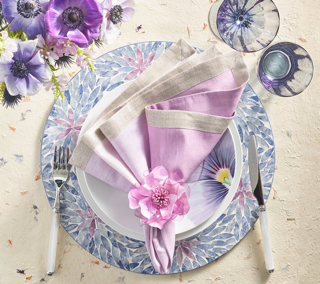 Elegant Lilac Gardenia Napkin Rings - Set of 4 for Wedding, Dinner Party & Formal Table Decor