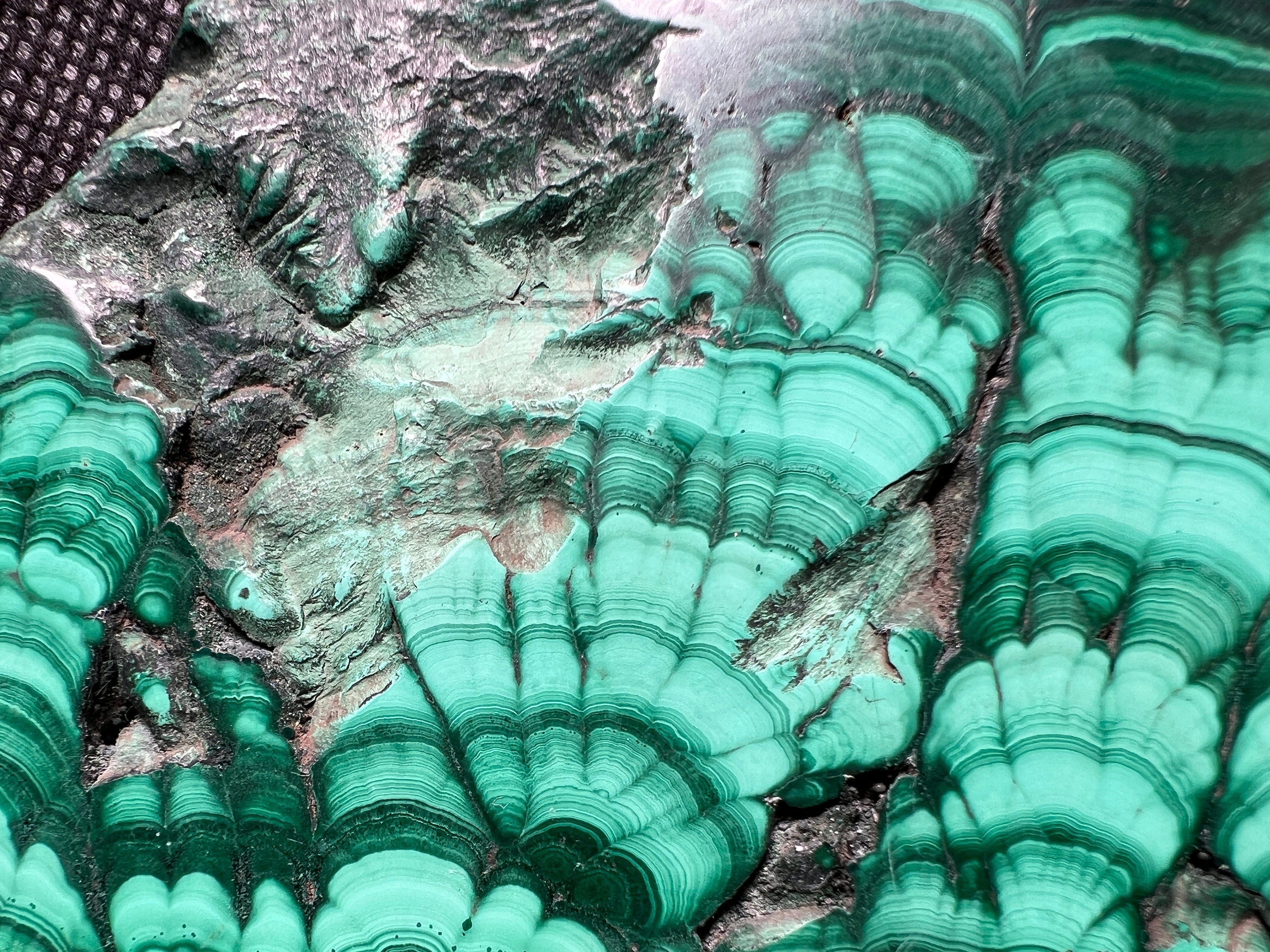 Premium Malachite Crystal Slab - Natural Green Malachite Stone for Jewelry Making, Unique Gifts & Home Decor (50420) | Healing Crystal Display, Meditation Stone, Feng Shui Decor