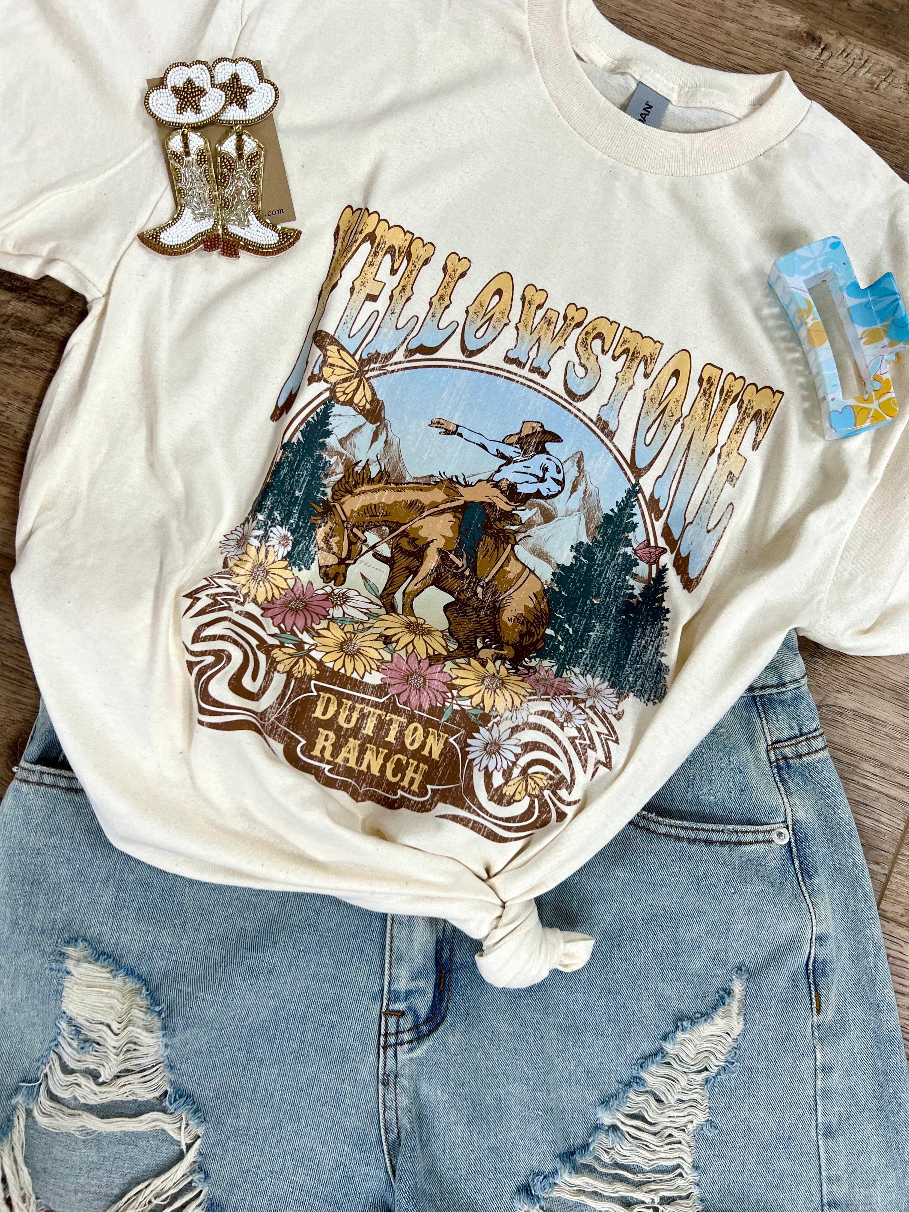 Vintage Yellowstone Floral T-Shirt for Women - Retro Floral Print Cotton Tee - Perfect for Casual Wear, Travel & Outdoor Adventures