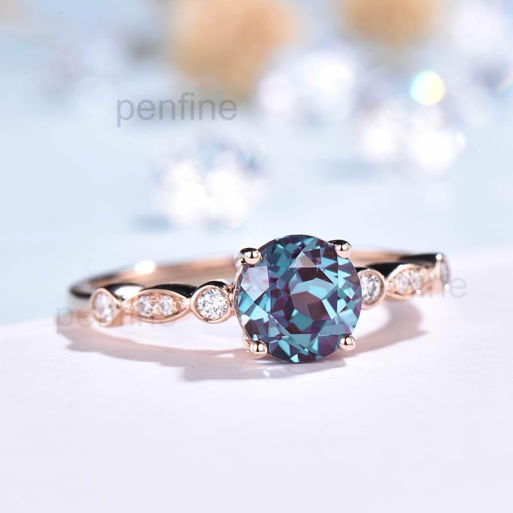 Exquisite Art Deco Style Alexandrite & Diamond Engagement Ring for Women – Perfect for Weddings, Proposals & Special Occasions