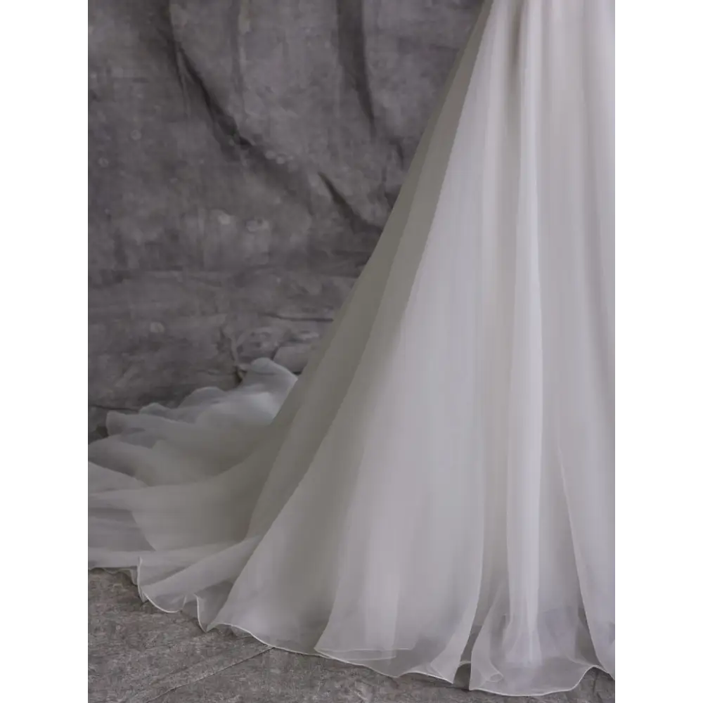 Desia by Rebecca Ingram - Elegant Bridal Gowns & Wedding Dresses for Romantic Ceremonies, Beach Weddings & Formal Occasions