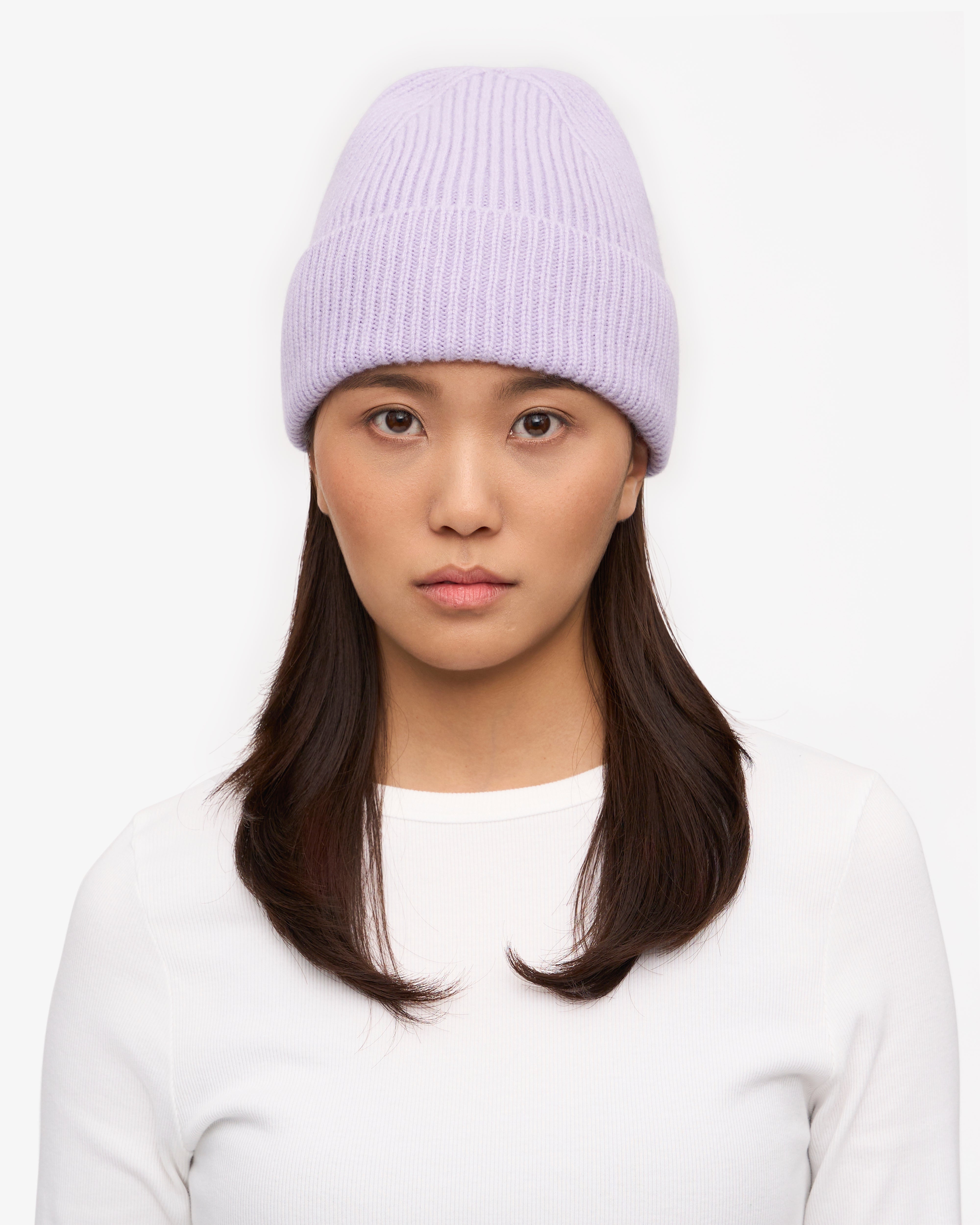 Soft Lavender Merino Wool Beanie for Women & Men - Warm Winter Hat for Skiing, Hiking & Outdoor Activities