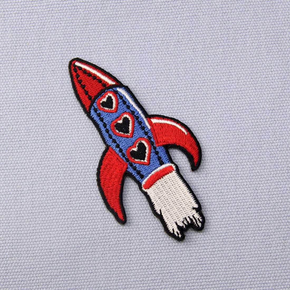 NASA Rocket Space Shuttle Embroidered Patch - Iron On or Sew On Emblem for Jackets, Hats & Backpacks - Collectible Astronaut Badge for Space Enthusiasts & Cosplay Costumes