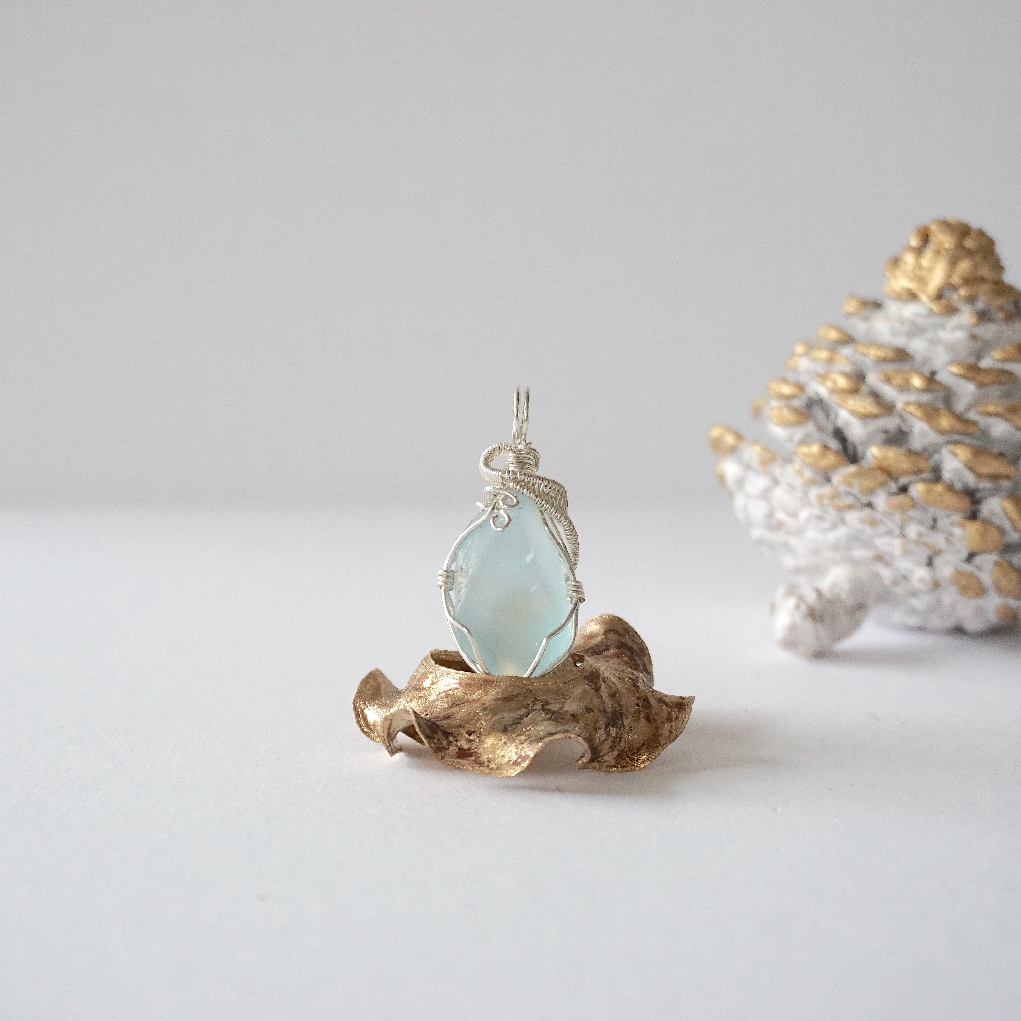 Blue Topaz Pendant Necklace in Sterling Silver - Elegant Jewelry Gift for Women, Perfect for Birthdays, Anniversaries & Special Occasions
