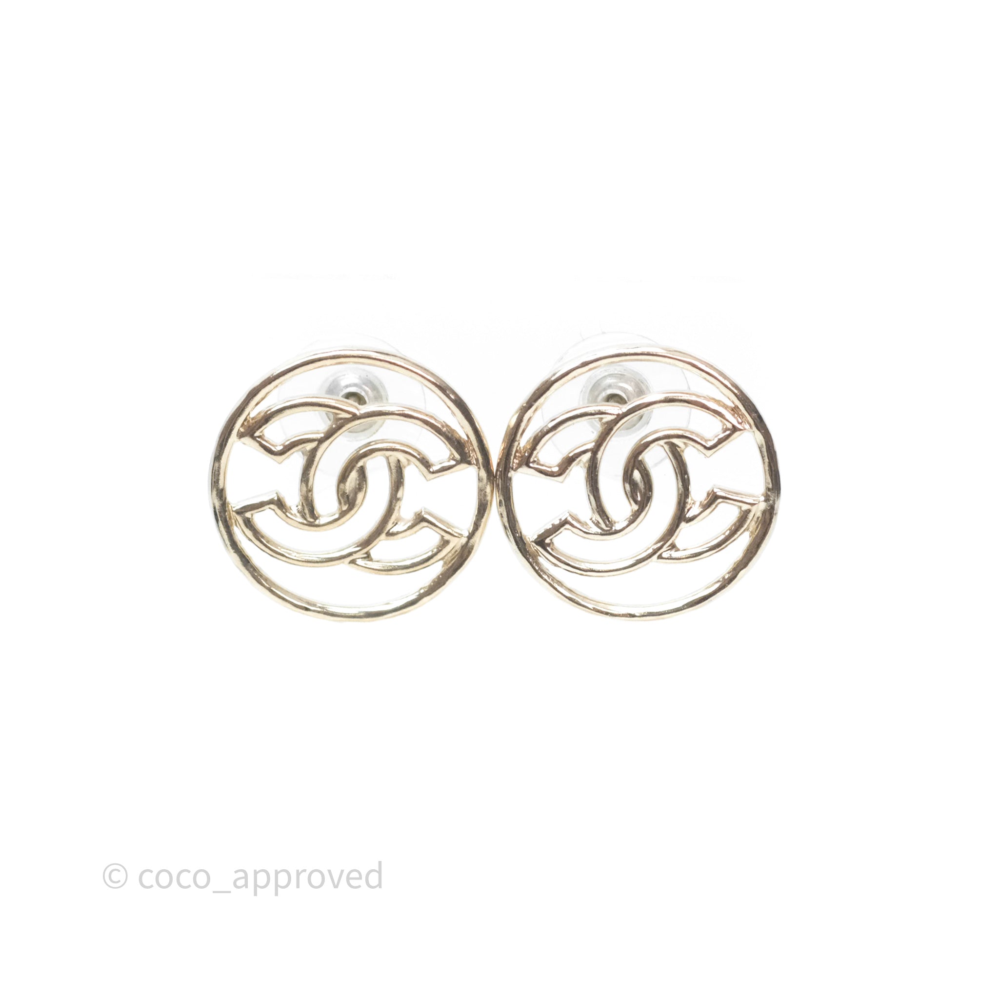 Chanel CC Round Earrings in Gold Tone - 17C Collection | Luxury Fashion Jewelry for Women, Perfect for Parties, Weddings & Special Occasions