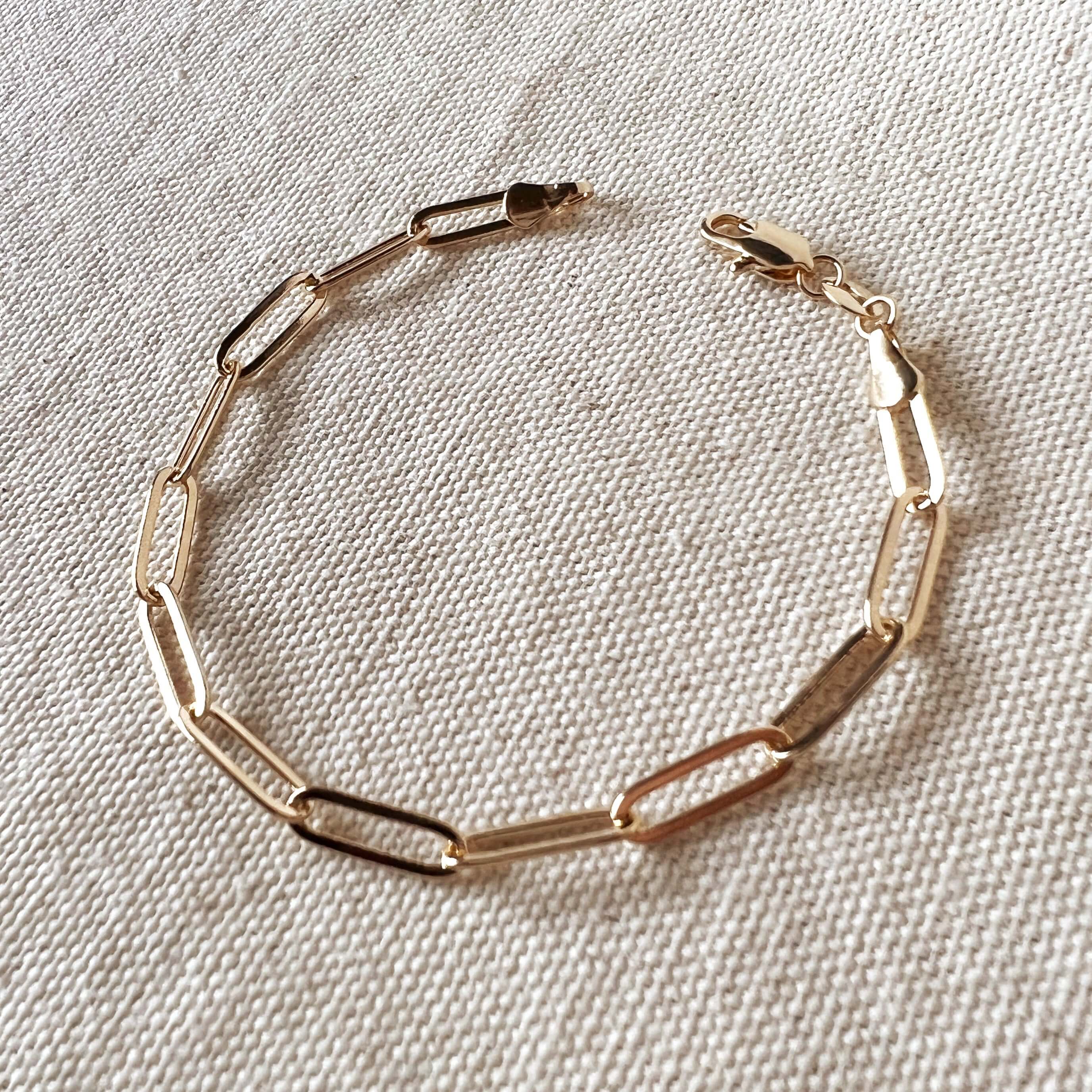 18K Gold Filled Paperclip Chain Bracelet for Women - Minimalist Dainty Jewelry Gift for Her - Perfect for Everyday Wear, Office & Special Occasions