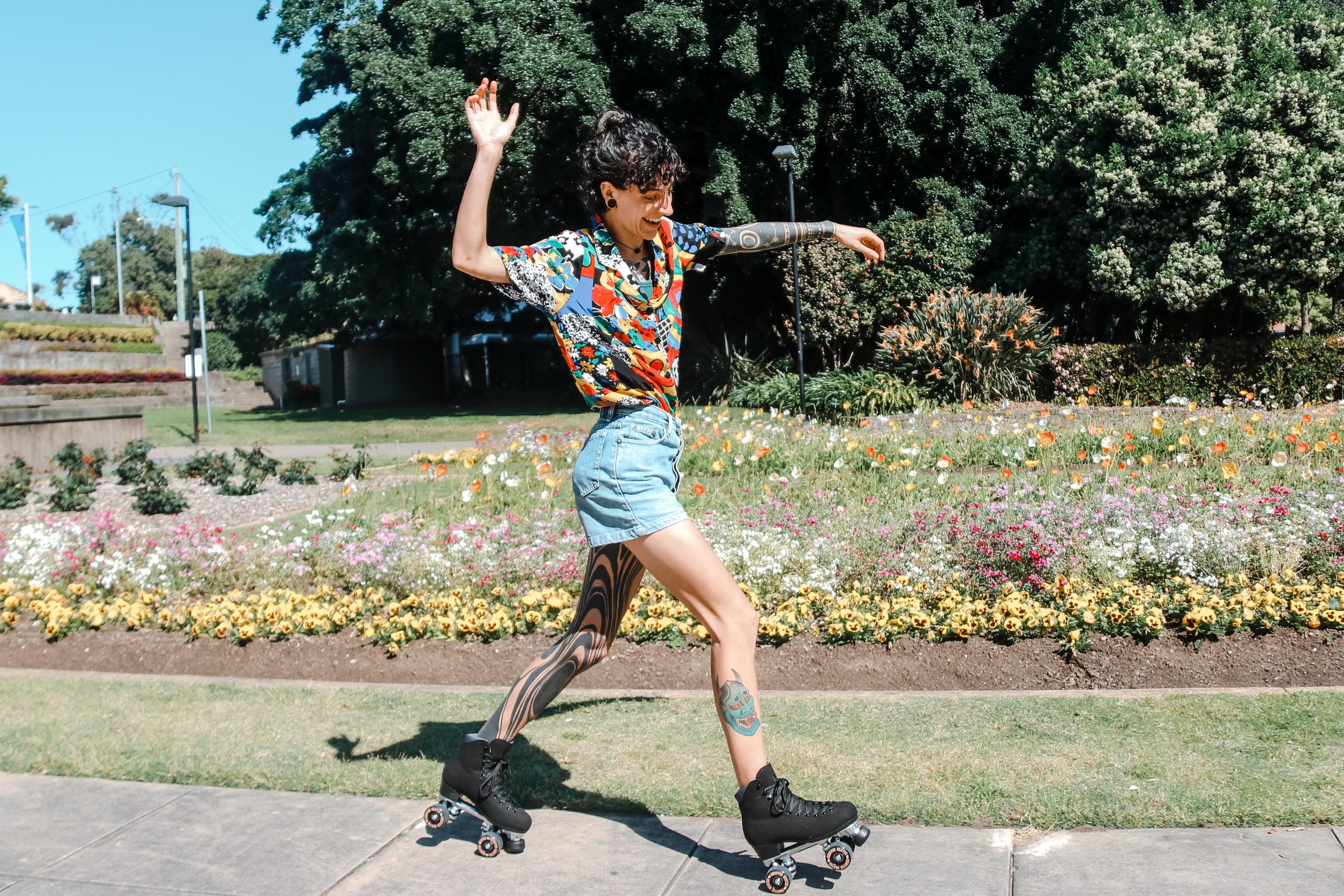 Chuffed Skates Wanderer Roller Skates - Vegan Black Outdoor & Indoor Quad Roller Skates for Women & Men - Perfect for Park, Rink, Street Skating & Fitness