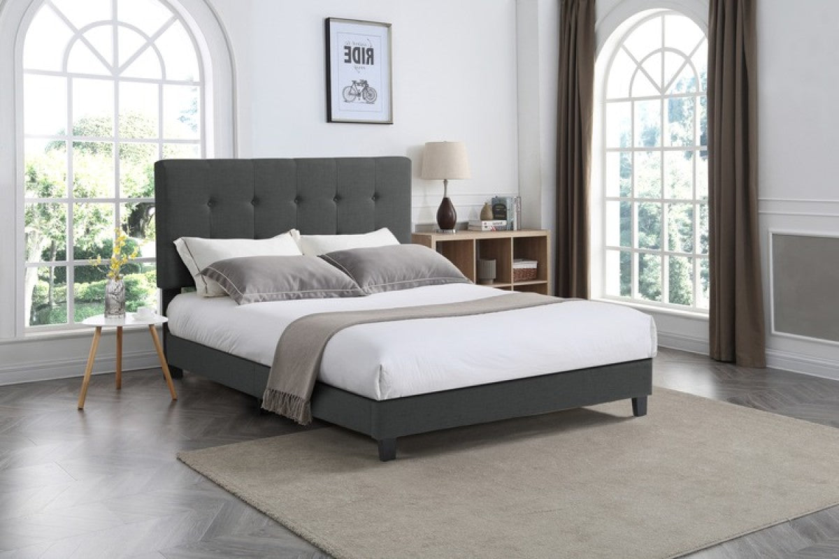 3-Piece King Bed Set in Dark Grey - Luxurious Bedroom Furniture for Master Suite & Guest Room