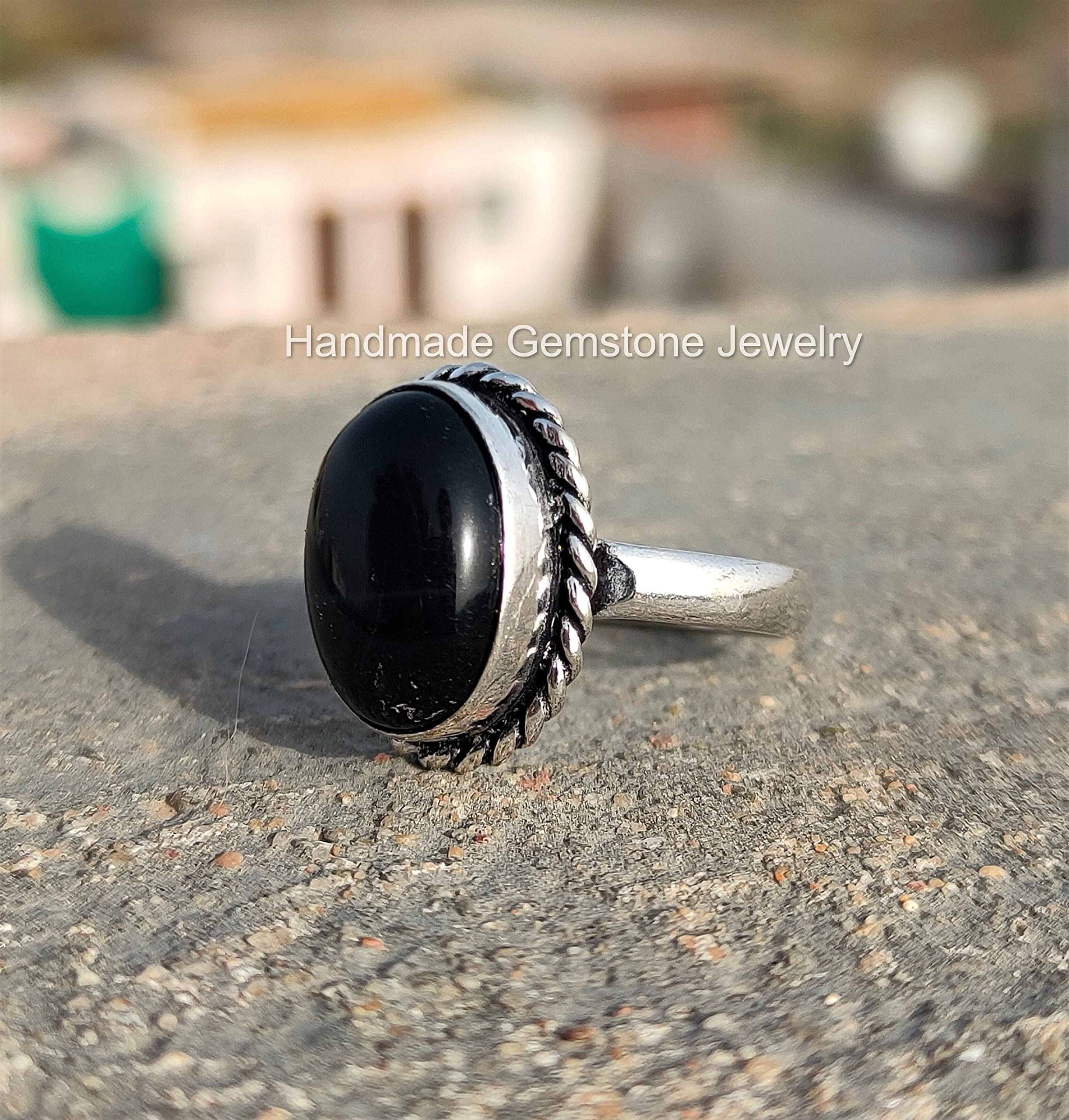 Natural Black Onyx Ring for Women - Handmade Boho Statement Jewelry with Oval Healing Crystal Stone | Dainty Everyday Gift for Her, Perfect for Spiritual Healing, Meditation & Boho Fashion Accessories