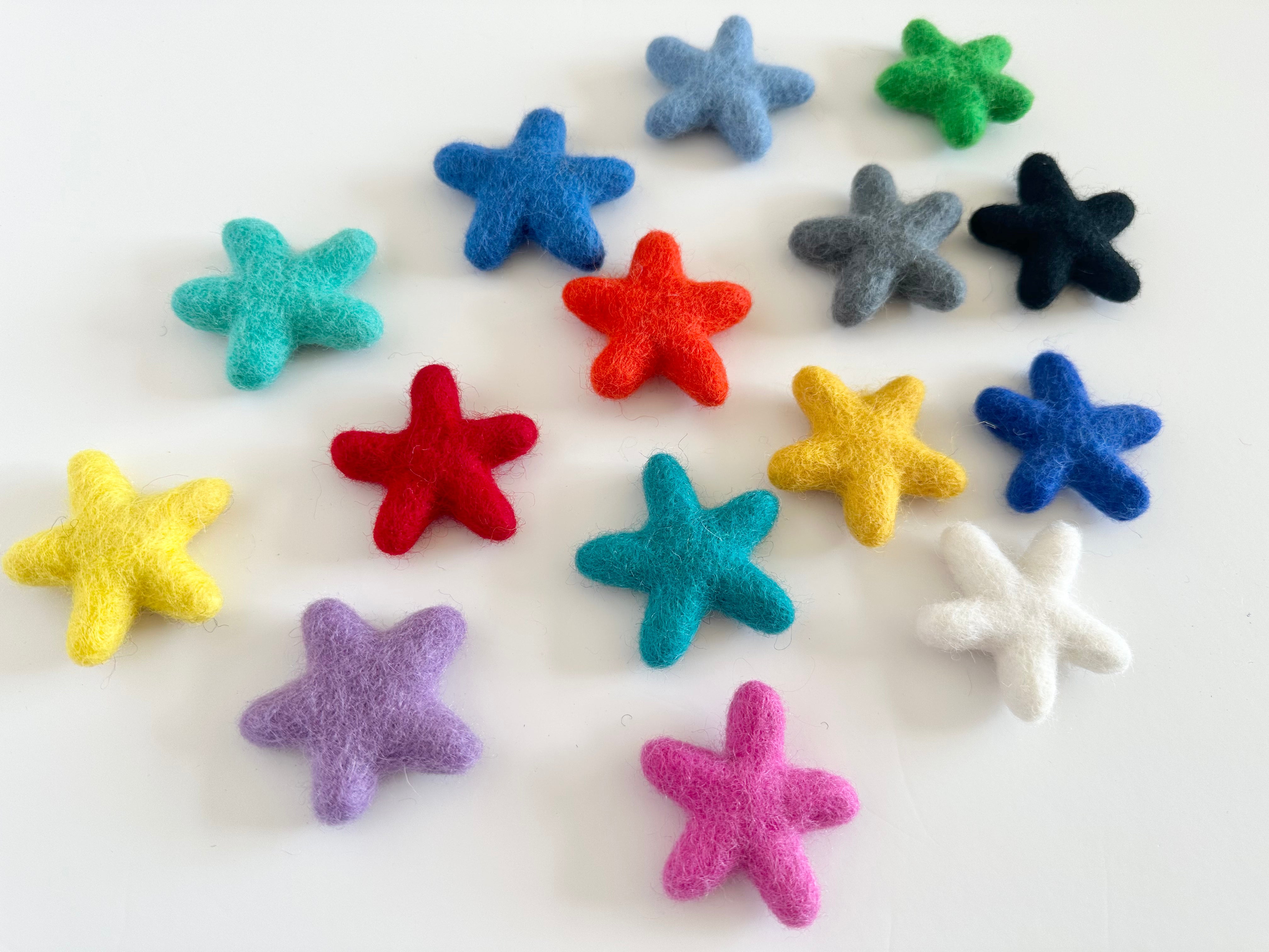 Celestial Felt Garland with Hearts, Moons & Stars - Custom Valentine's Day Decor for Bedroom, Nursery & Party Backdrop