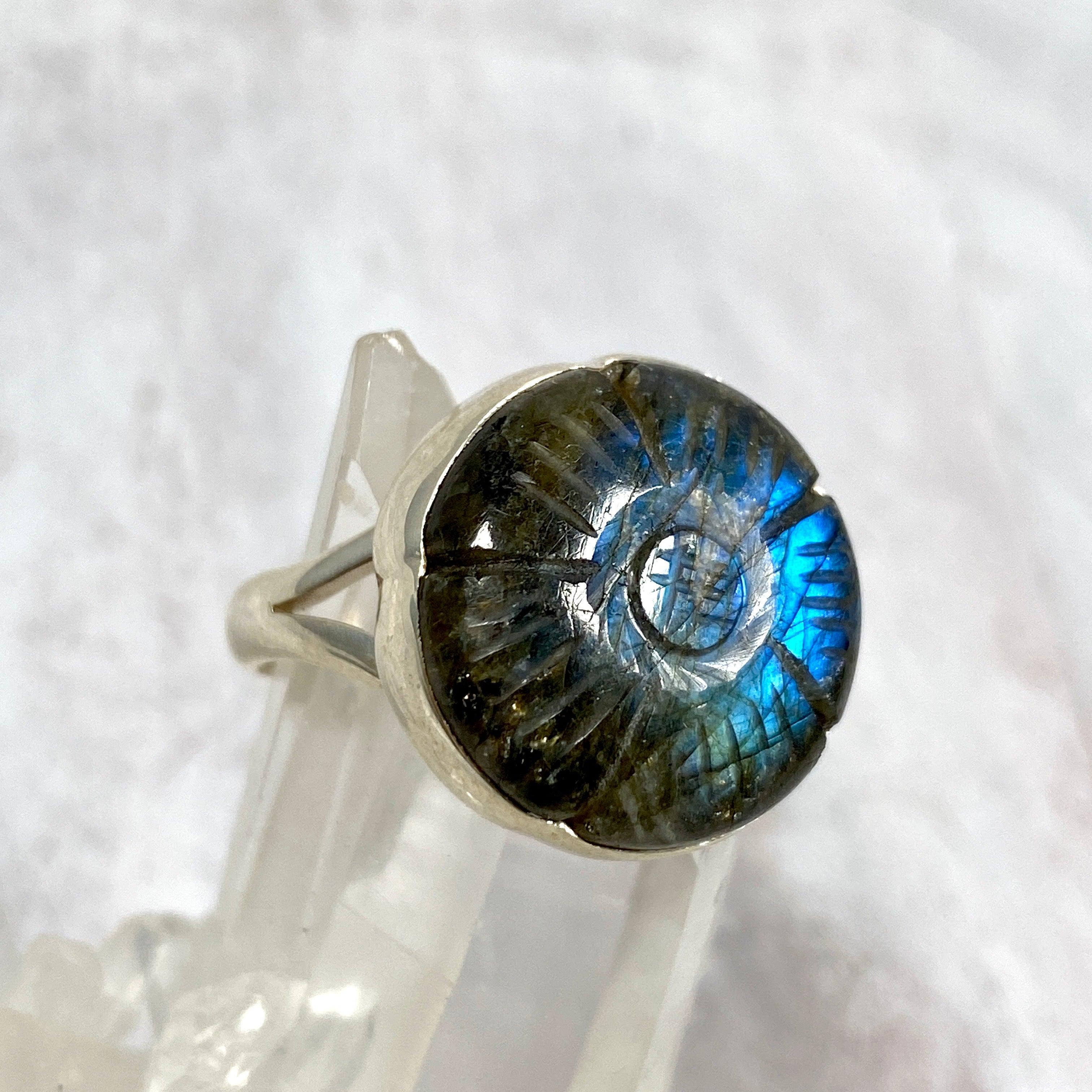Labradorite Flower Cabochon Ring with Split Band - Sterling Silver Gemstone Jewelry for Women - Perfect for Boho Style, Gift Giving & Special Occasions