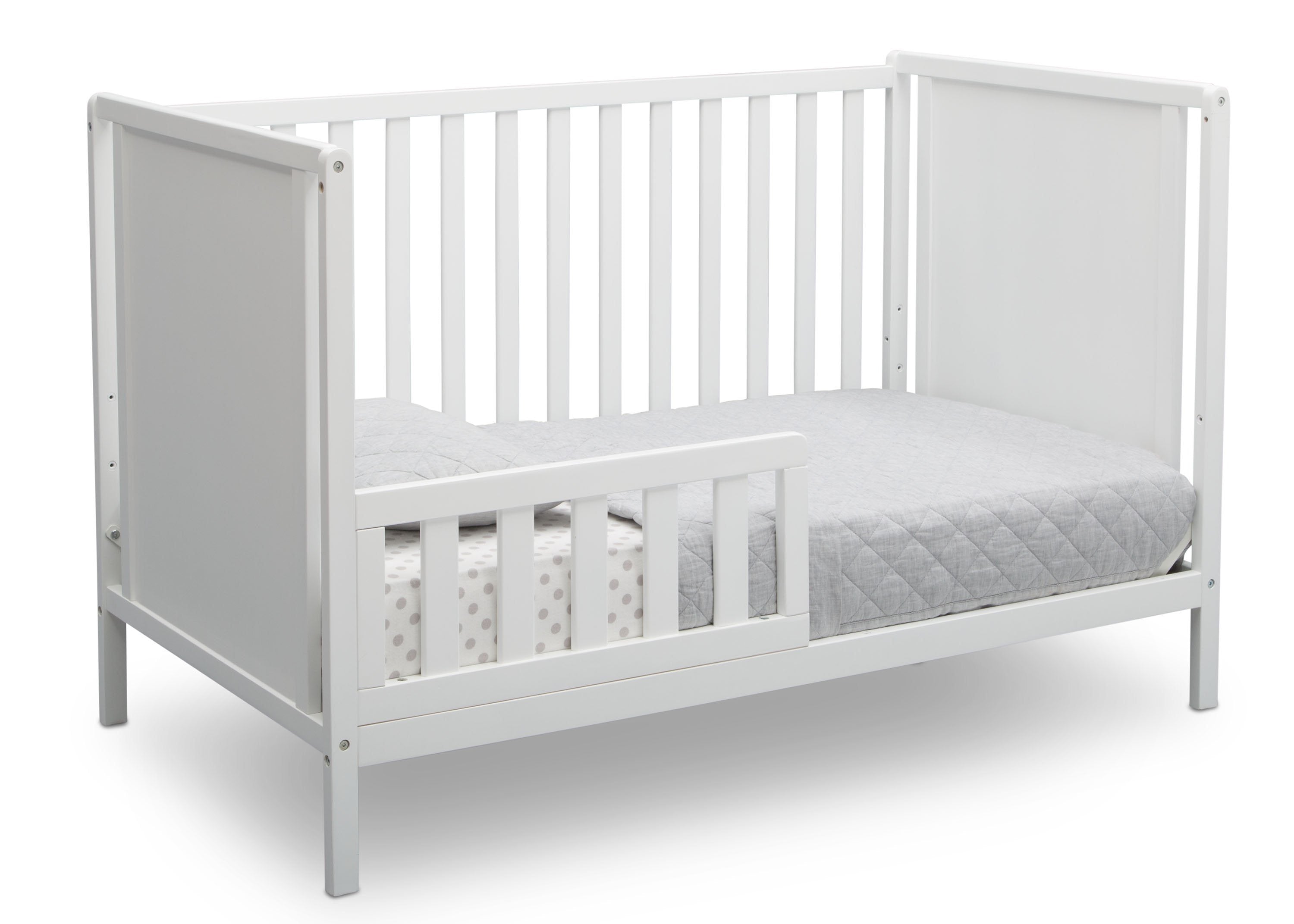 Heartland Classic 4-in-1 Convertible Crib - Toddler Bed, Daybed & Full Size Bed | Safe Nursery Furniture for Baby & Kids Room | Perfect for Newborns, Infants & Growing Children