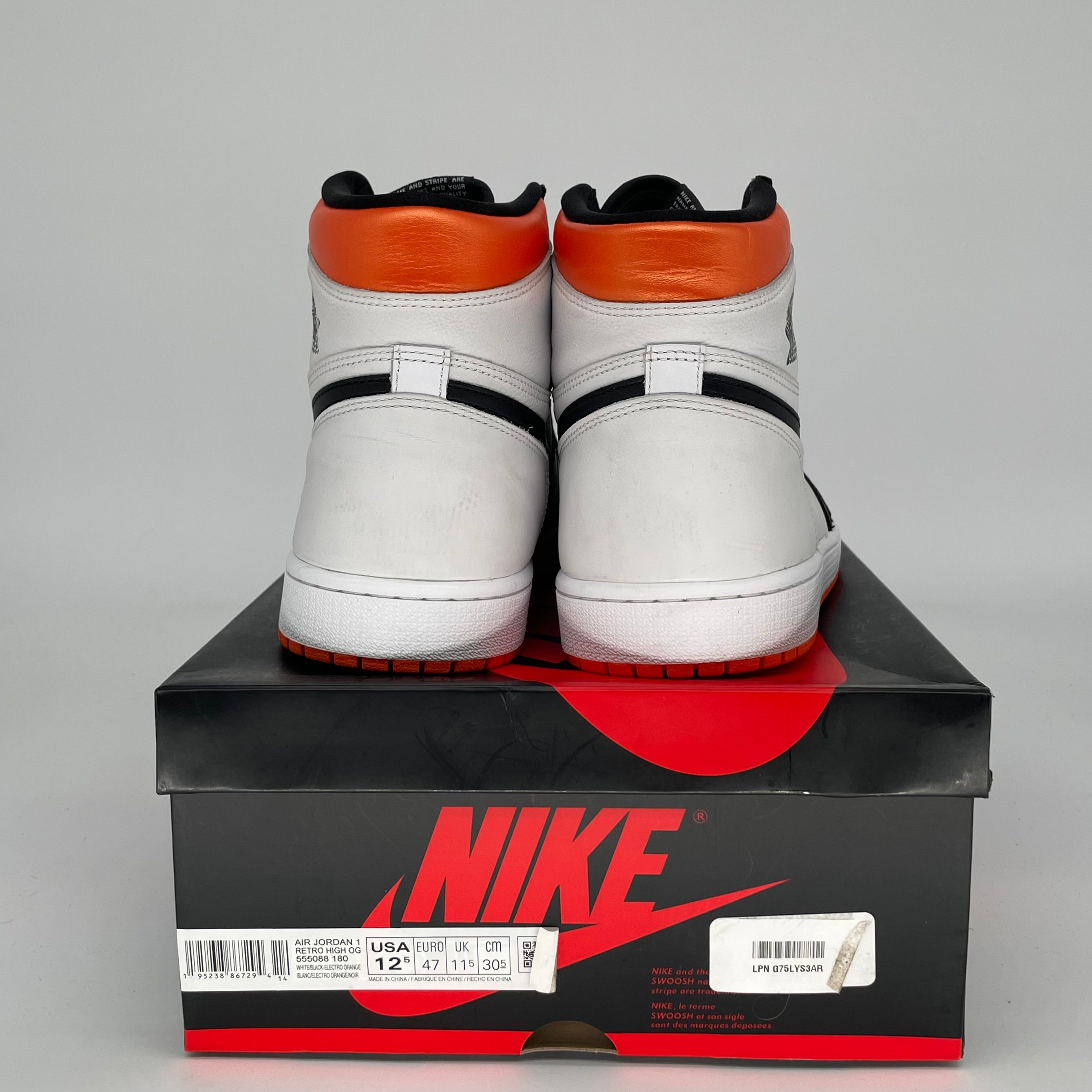 AIR JORDAN 1 ELECTRO ORANGE Men's Basketball Shoes Size 12.5 - Retro High OG Style 555088-180 for Sneaker Collectors & Streetwear Fashion