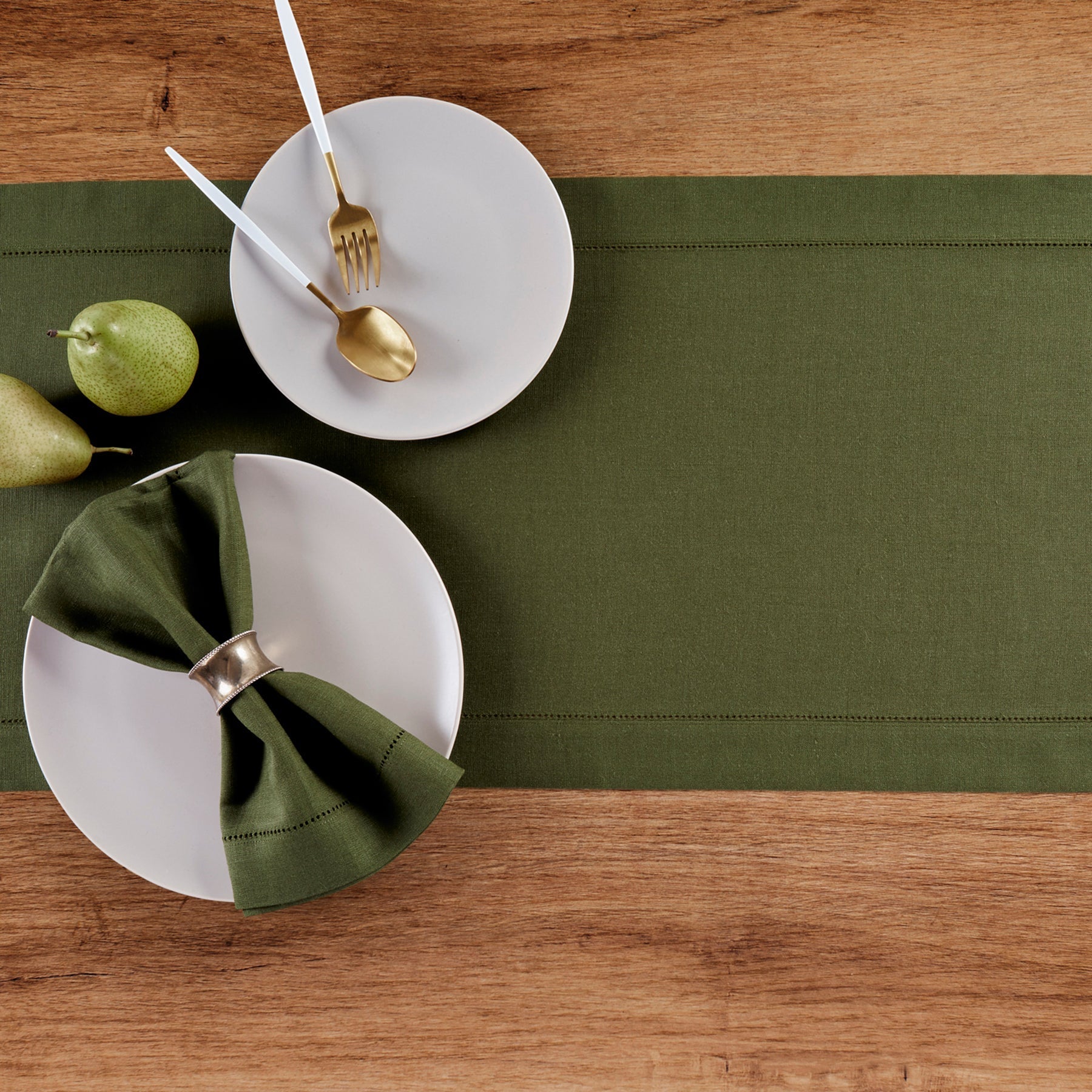 Elegant Classic Hemstitch Table Runner - Premium Linen Dining Table Decor for Weddings, Holidays & Home Decor