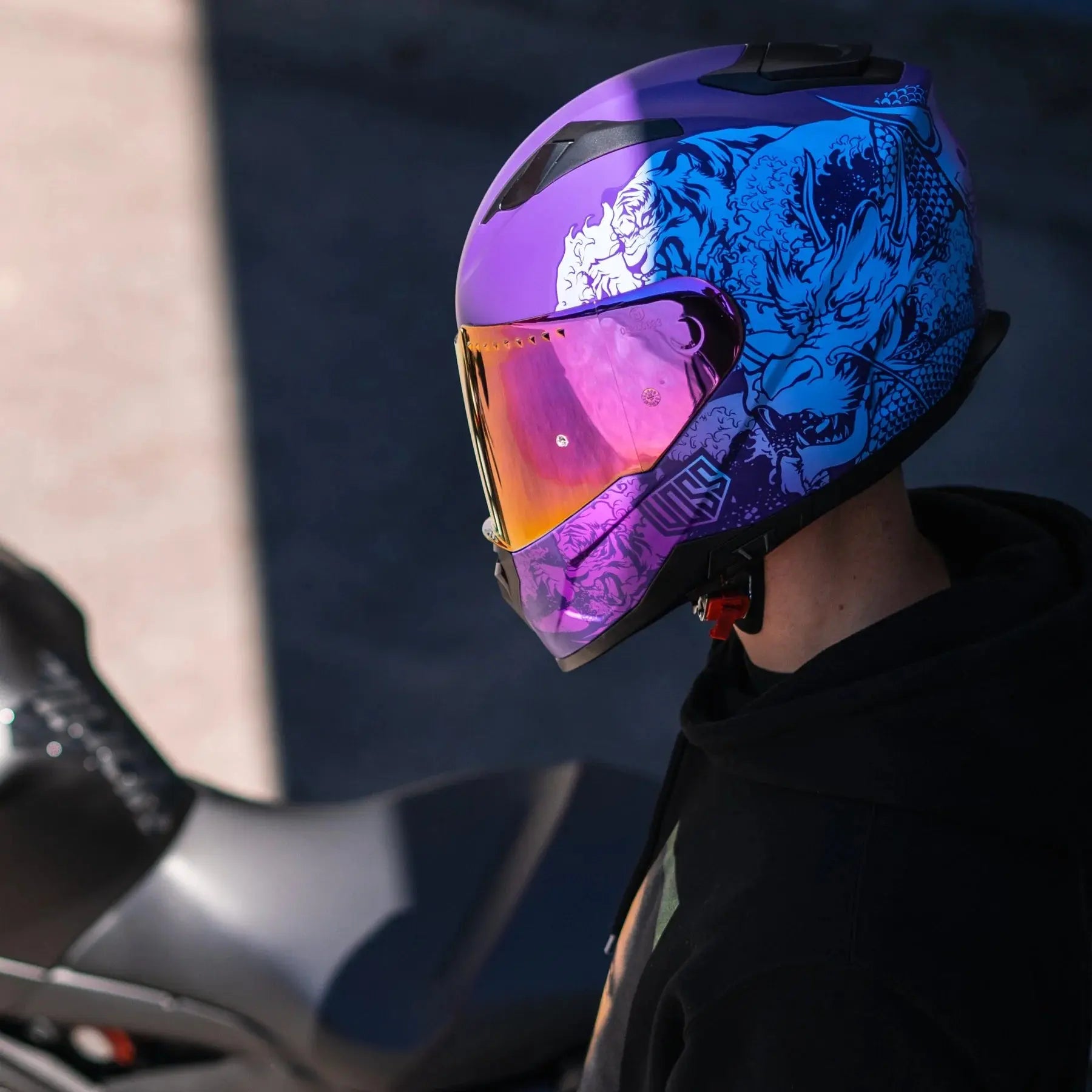 Voss 989 Moto V Rei Full Face Motorcycle Helmet - DOT Approved for Men & Women - Lightweight & Comfortable for Street Bike Riding & Racing