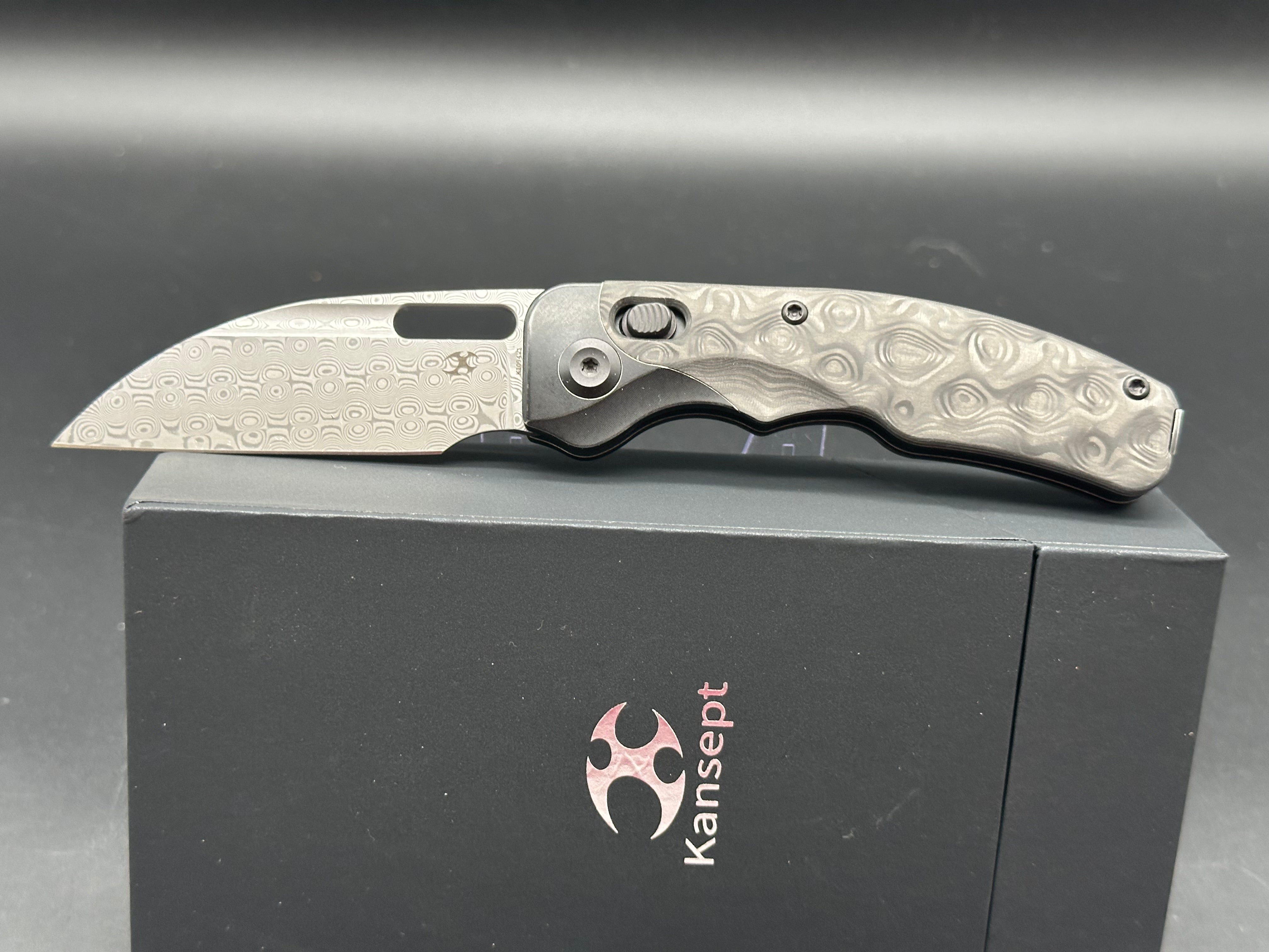 KANSEPT VIVID Blackwash Titanium & Rose Carbon Fiber Handle Damascus Plain Edge Folding Knife - EDC, Outdoor Survival, Camping & Tactical Use