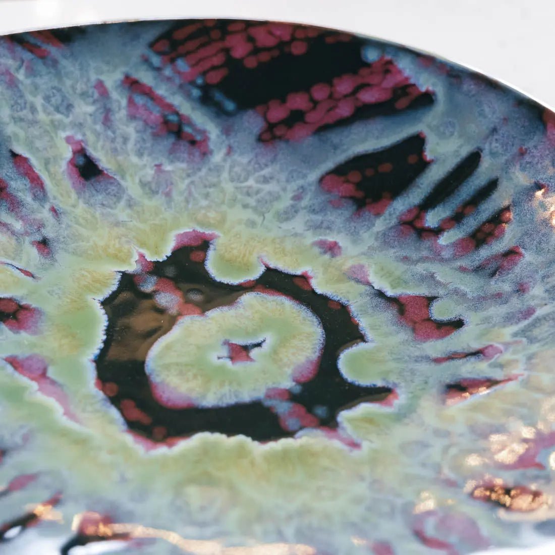 XXL Gray Stoneware Bowl & Platter Set - Psychedelic Tie Dye Pattern - Creative Collection - Perfect for Serving, Entertaining & Home Decor