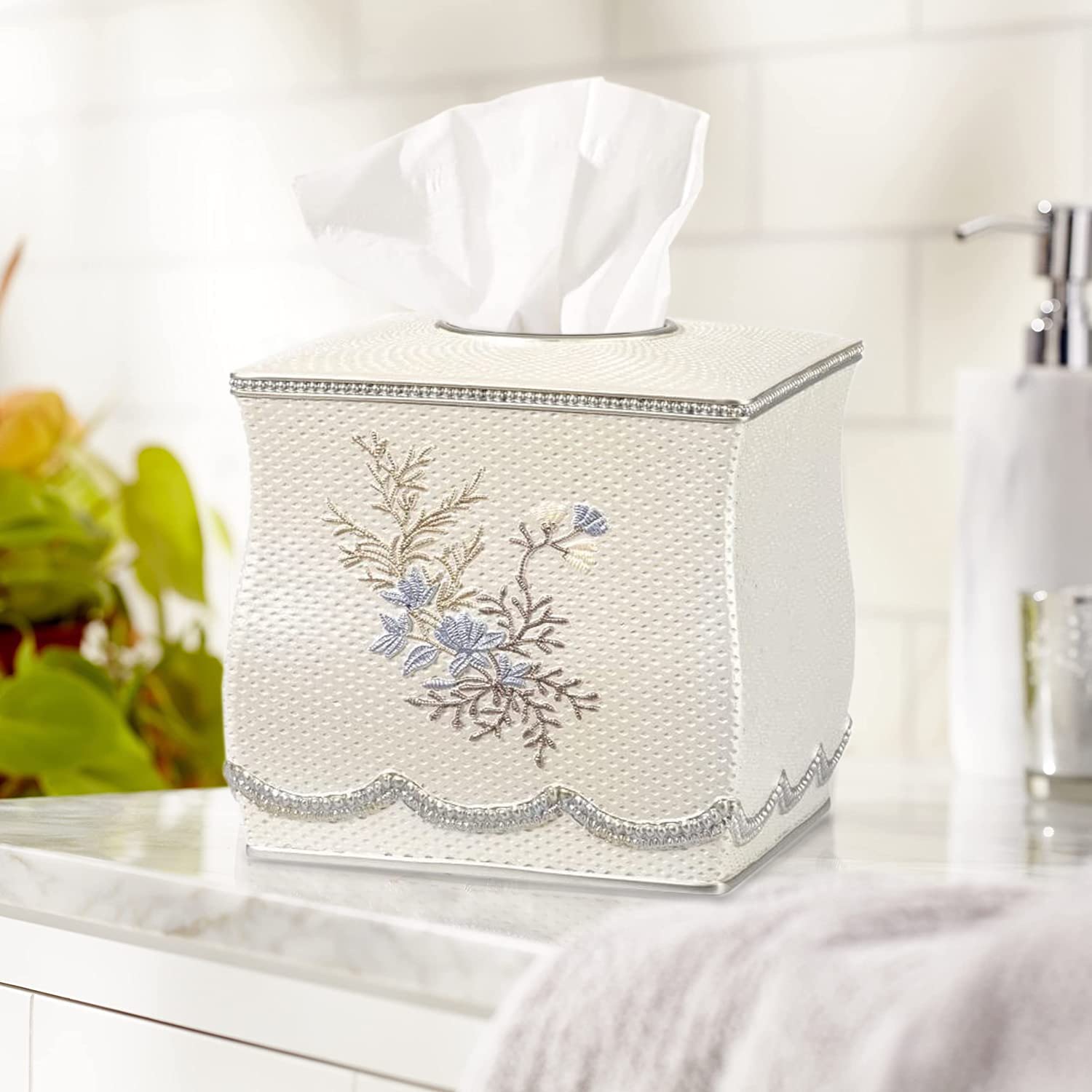 Trendy Beige Bath Capri & Tissue Box Cover - Perfect for Bathroom Decor & Home Organization