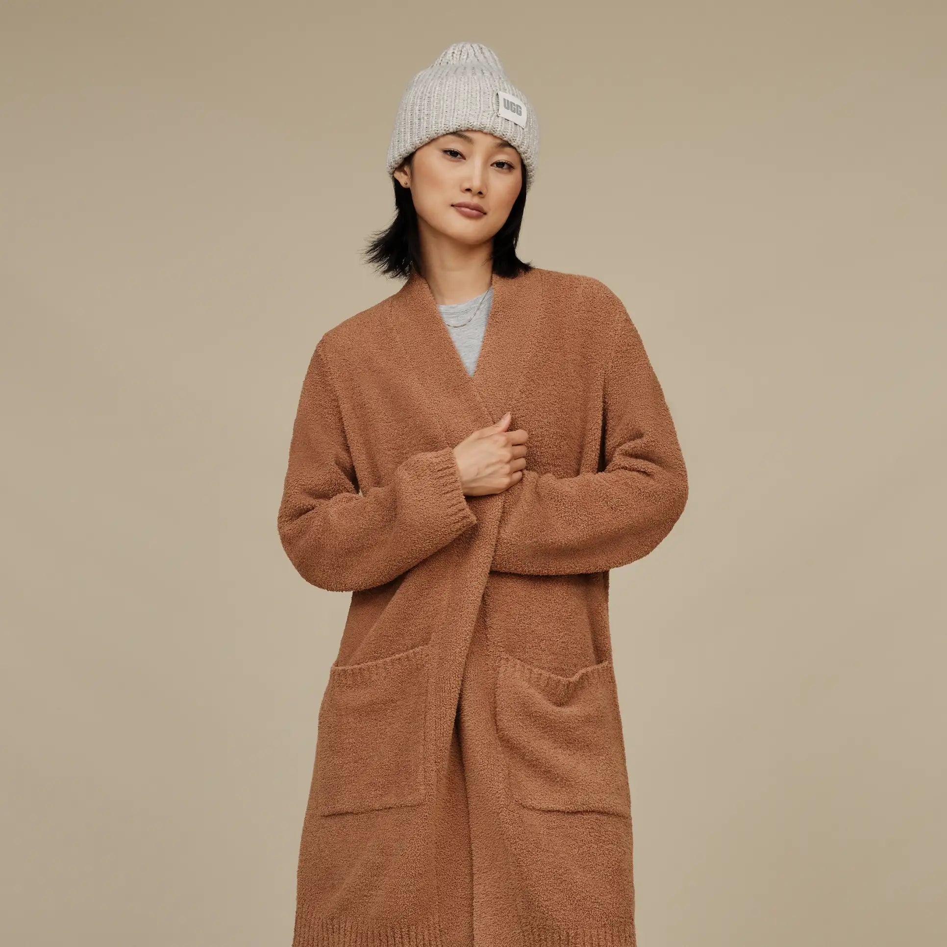 UGG Unisex Chunky Rib Beanie - Warm Winter Knit Hat for Men & Women - Perfect for Skiing, Snowboarding & Cold Weather Activities
