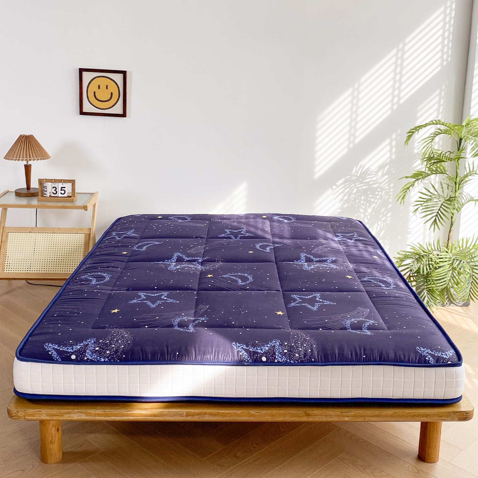 MAXYOYO 6-Inch Extra Thick Futon Mattress - Japanese Floor Mattress with Moon Star Pattern, Tatami Style Sleeping Pad for Guest Bed, Dorm Room, Camping & Home Decor