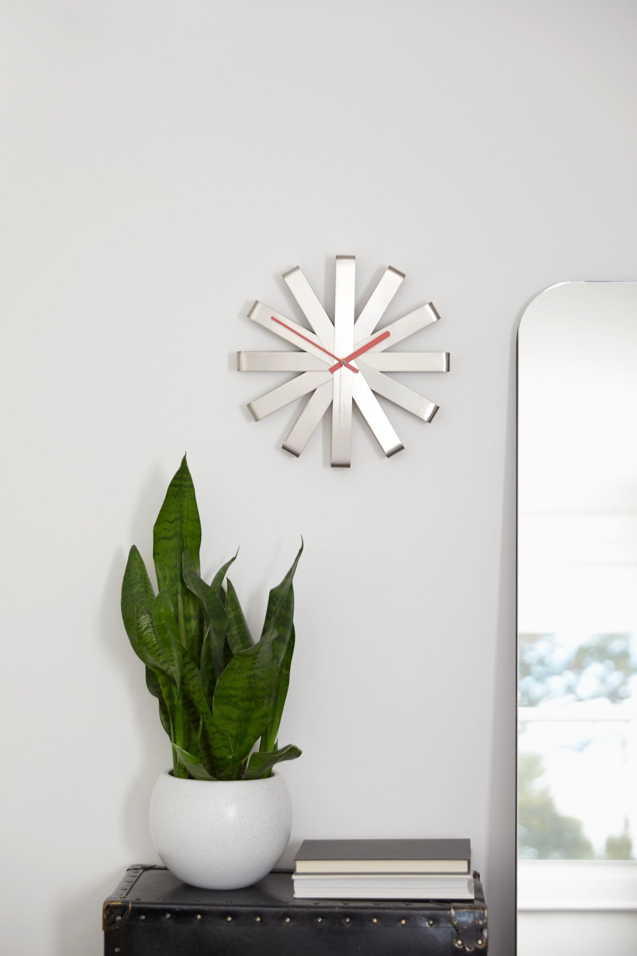 Elegant Ribbon Wall Clock - Decorative Silent Non-Ticking Clock for Living Room, Bedroom, Office - Perfect Home Decor Gift for Housewarming, Birthday, Christmas