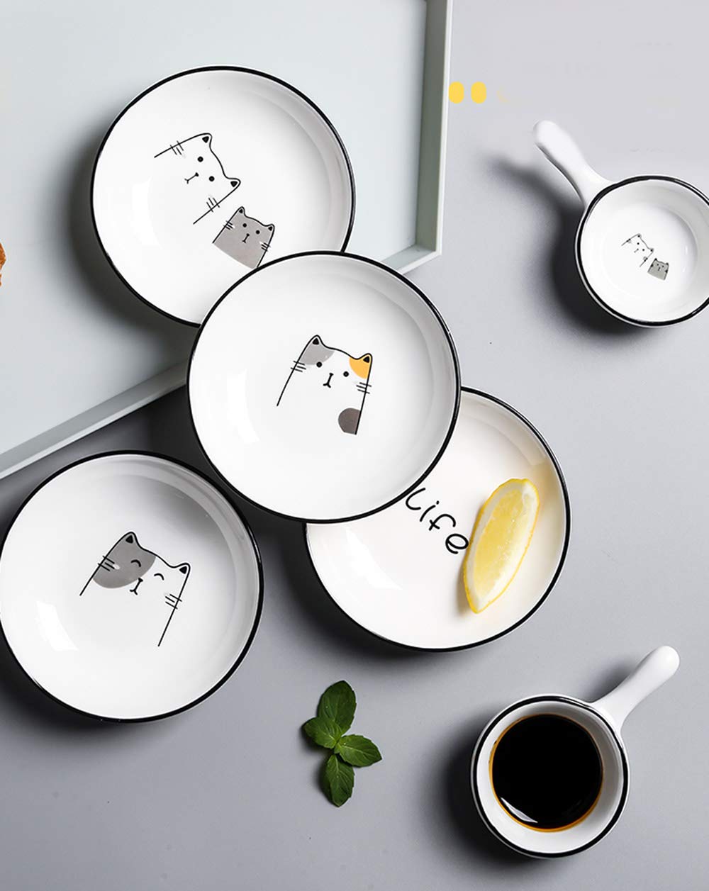 4pcs Ceramic Cartoon Cat Seasoning Dishes & Dipping Bowls - Cute Appetizer Plates for Sauces, Condiments, Snacks - Perfect for Parties, Kitchen, Dining Table Decor