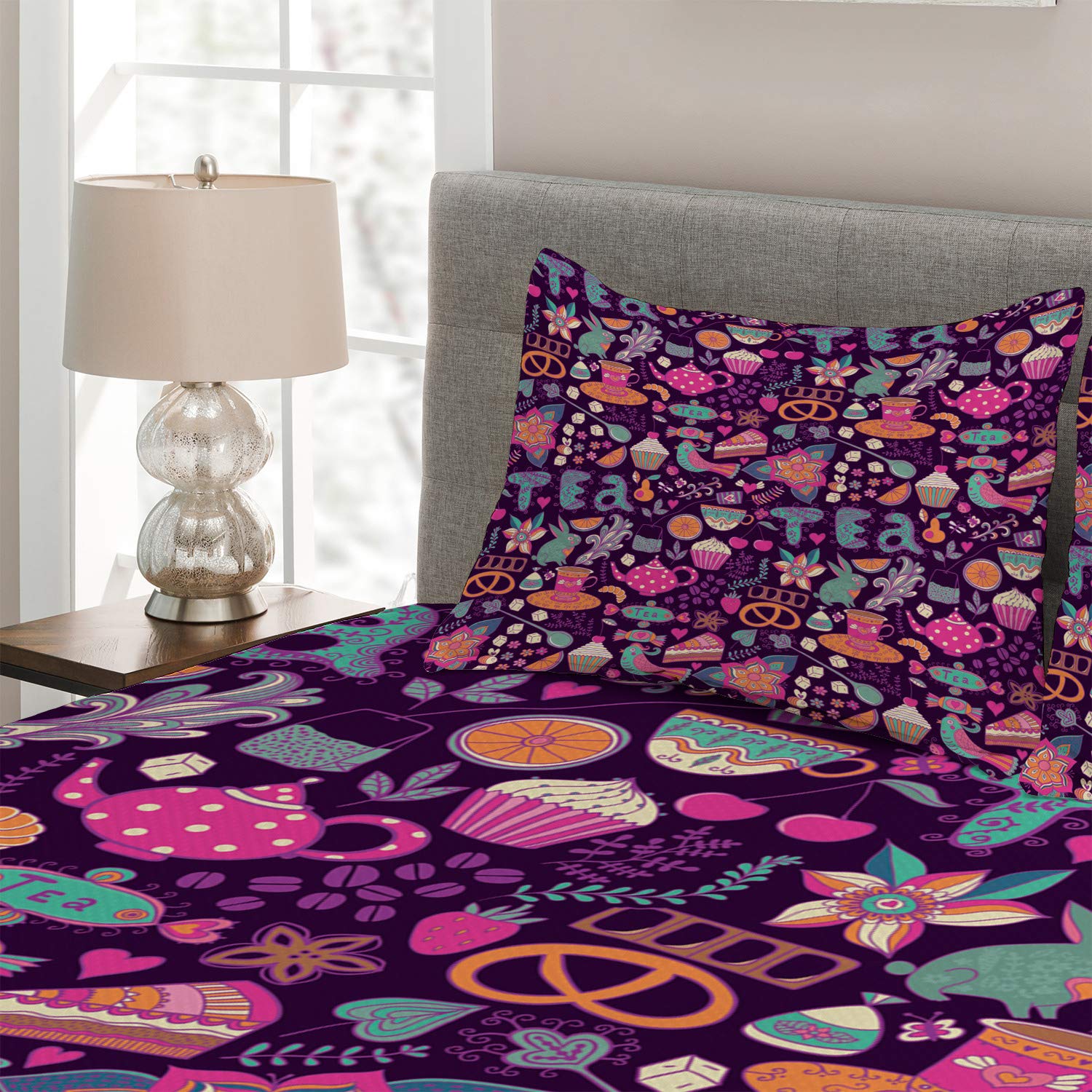 Ambesonne Tea Party Quilt Set - Vibrant Abstract Tea Cupcakes & Teapots Design, 3-Piece King Size Bedspread with 2 Pillow Shams | Perfect for Boho Bedroom Decor, Guest Room Styling & Tea-Themed Nursery
