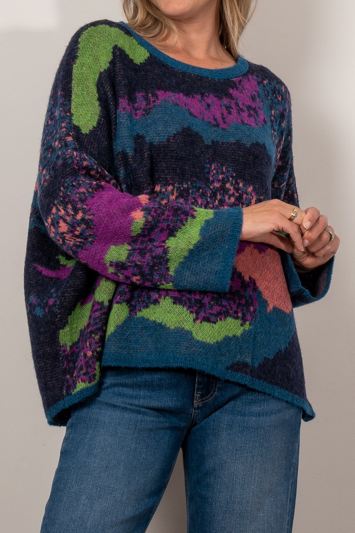 ELK Sprache Women's Knit Sweater - Soft & Cozy Pullover for Fall & Winter - Perfect for Casual Outfits, Office Wear & Holiday Gatherings