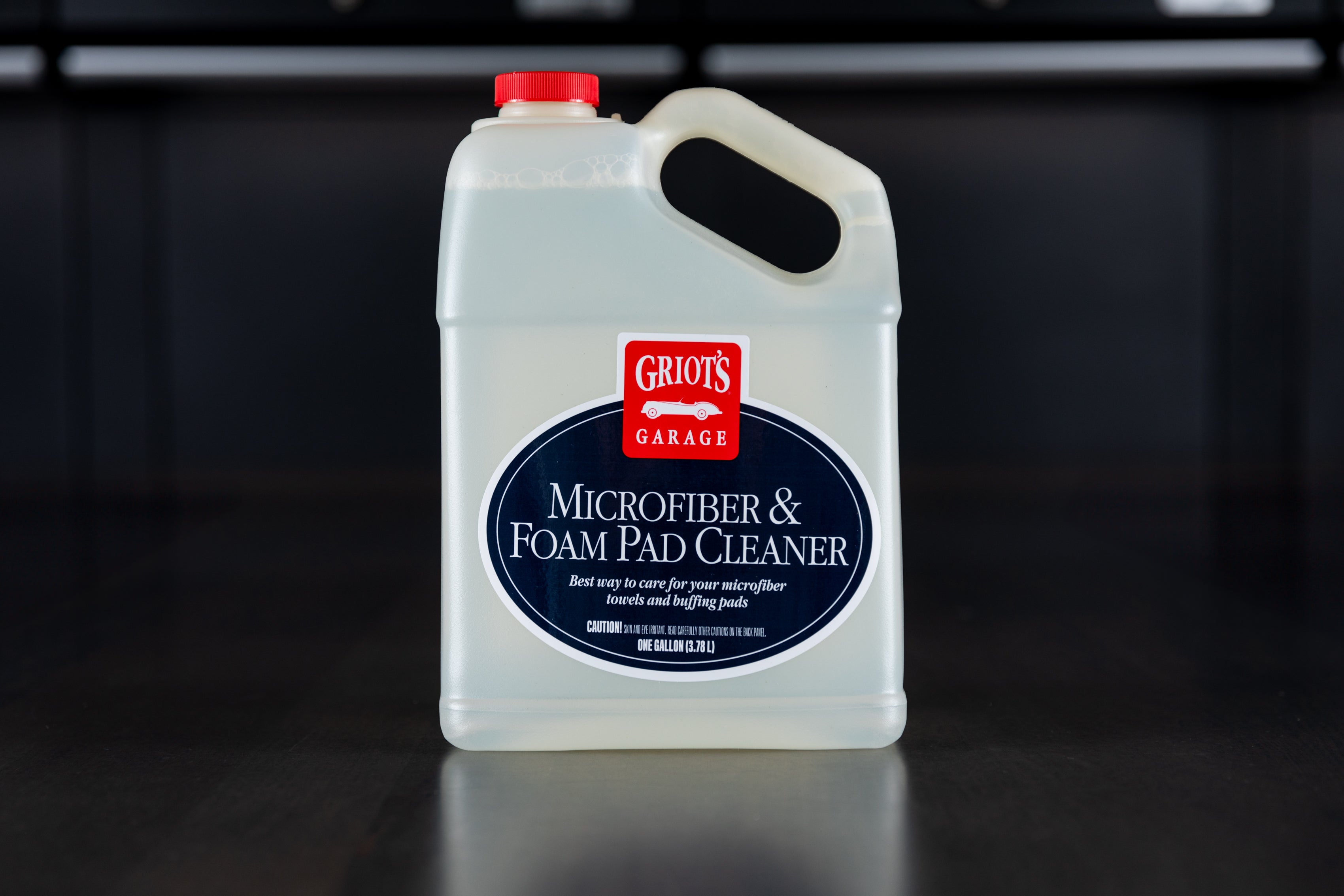 Griot's Garage Microfiber & Foam Pad Cleaner - Car Detailing Kit for Polishing & Waxing - Perfect for Auto Enthusiasts & Professional Detailers