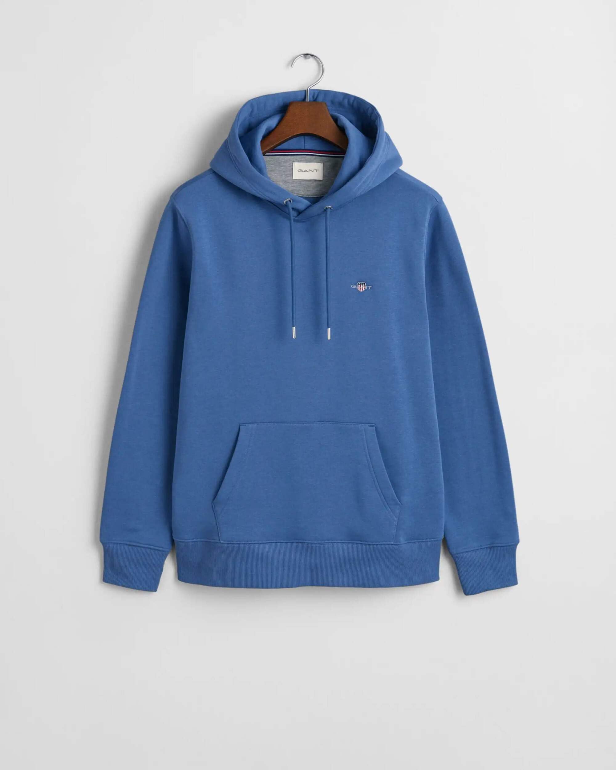 GANT Men's Reg Shield Hoodie Sweatshirt - Premium Cotton Pullover for Casual Wear & Outdoor Activities