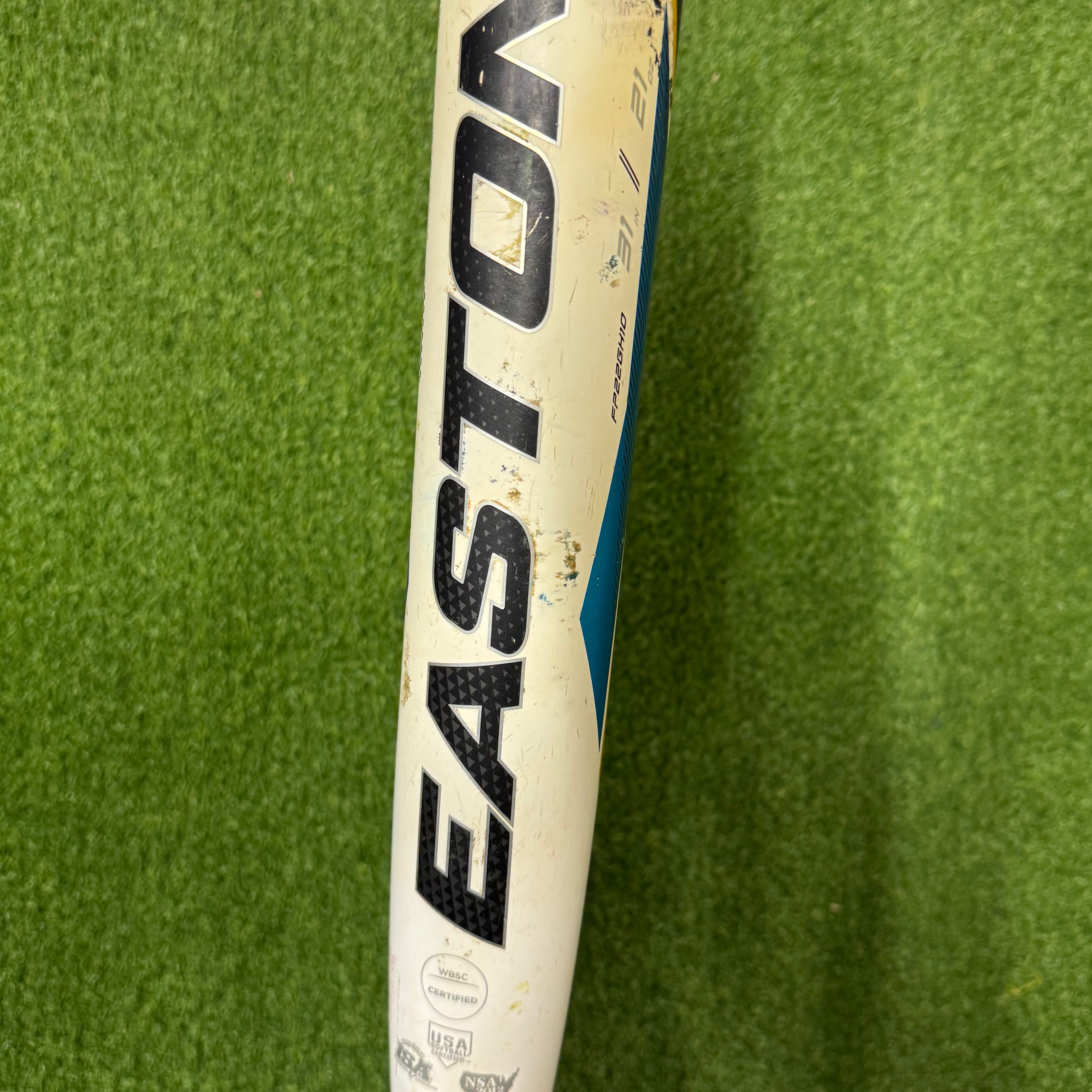 Easton Ghost 10 Fastpitch Softball Bat FP20GH10 - 31/21 (Used) - Perfect for Youth & High School Softball Players | Game-Ready Performance Bat for Fastpitch Tournaments & Practice