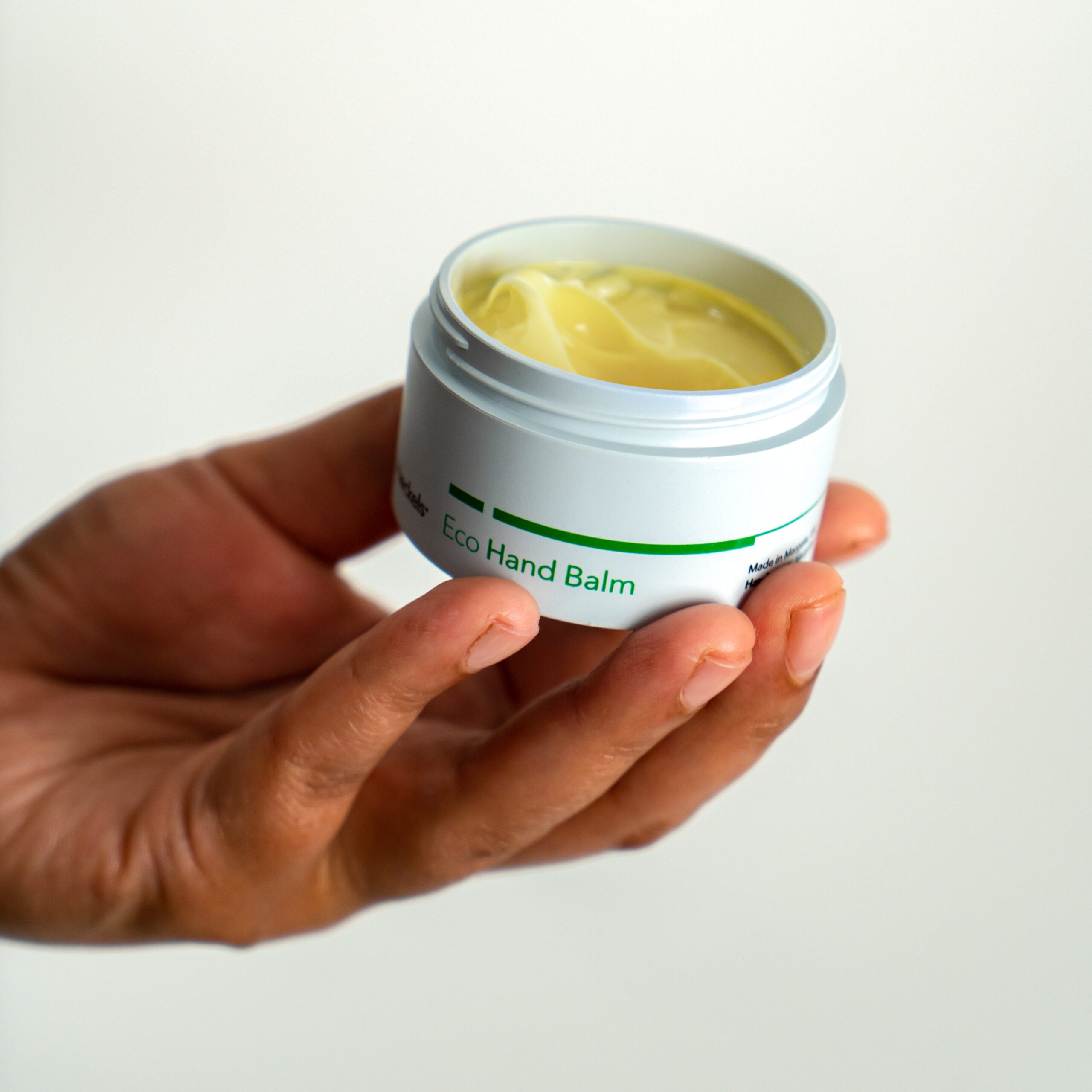 Organic Eco Hand Balm for Dry Skin - Natural Moisturizer with Shea Butter & Aloe Vera - Perfect for Winter Care, Gardening & Outdoor Activities