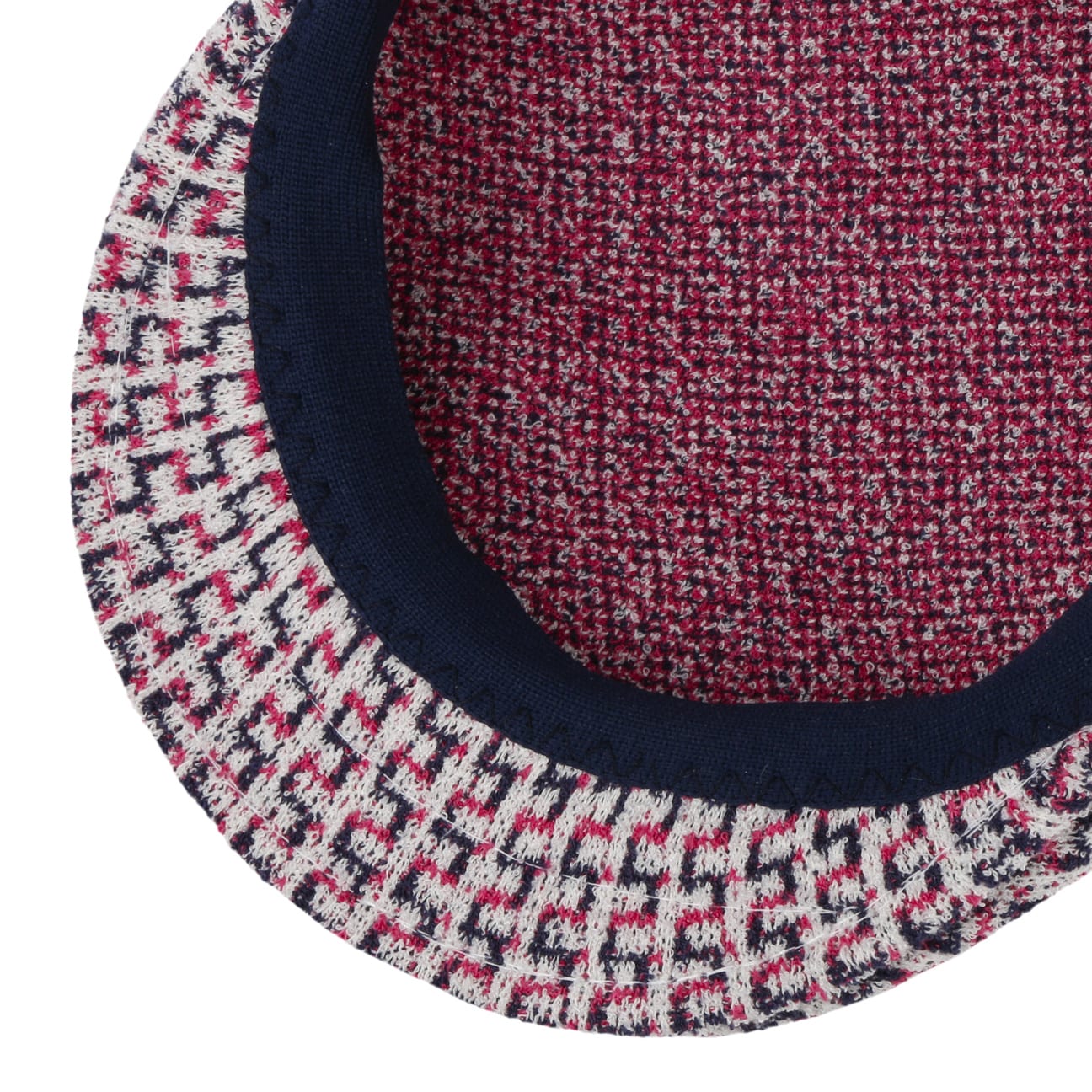 Kangol Maze Jacquard 504 Flat Cap - Classic Men's & Women's Casual Hat for Outdoor Activities, Travel, and Streetwear Fashion