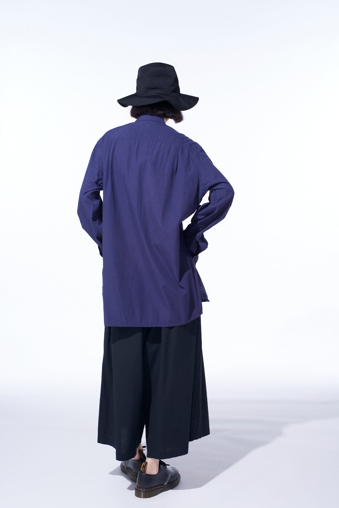 Premium Loose Fit Broadcloth Chambray Shirt with Regular Collar - Casual & Business Wear for Men