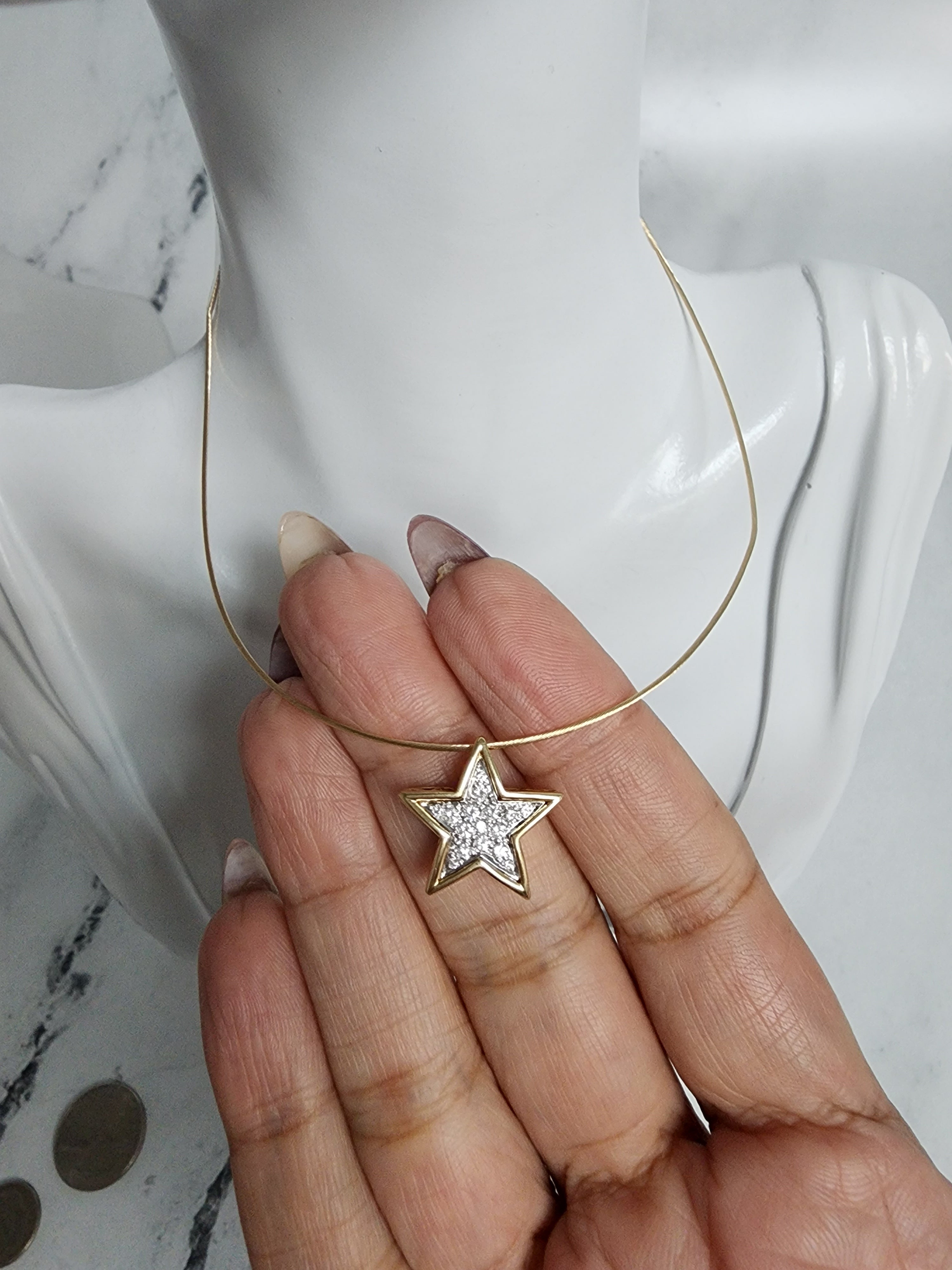 14K Yellow Gold Floating Diamond Star Necklace - Elegant Dainty Jewelry for Women, Perfect for Gifts, Anniversaries, and Everyday Wear