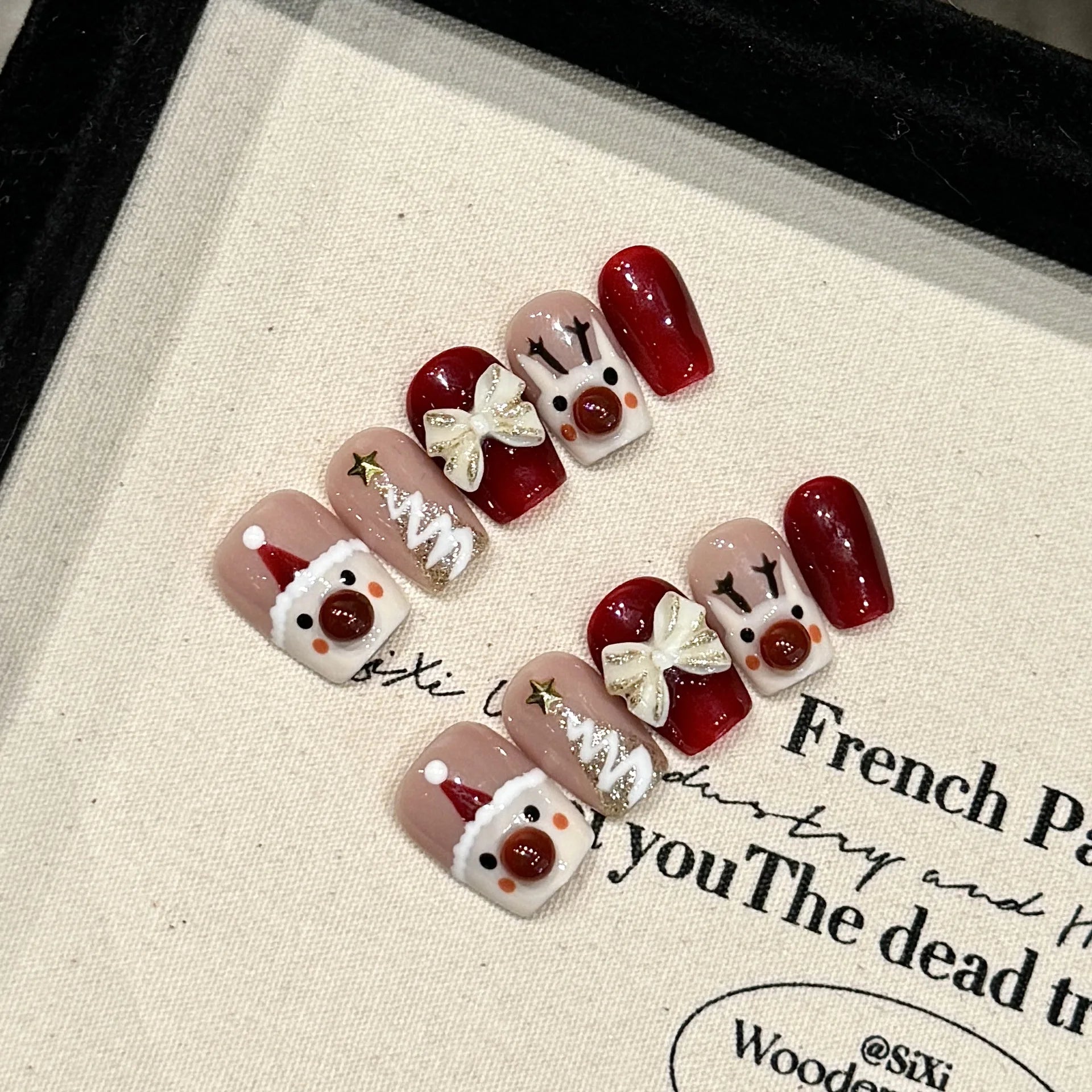 10Pcs Cute Short Christmas Handmade Nails - Cartoon Snowman Press on Gel Nails with Glue & Glitter, French False Nail Tips for Holiday Parties & Gift Giving