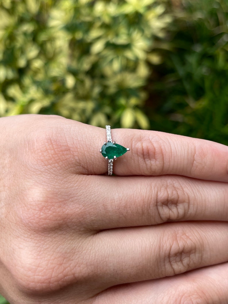1.08tcw Rich Dark Emerald Pear Cut & Pave Diamond Five Prong Ring 14K Gold - Elegant Engagement & Wedding Jewelry for Women