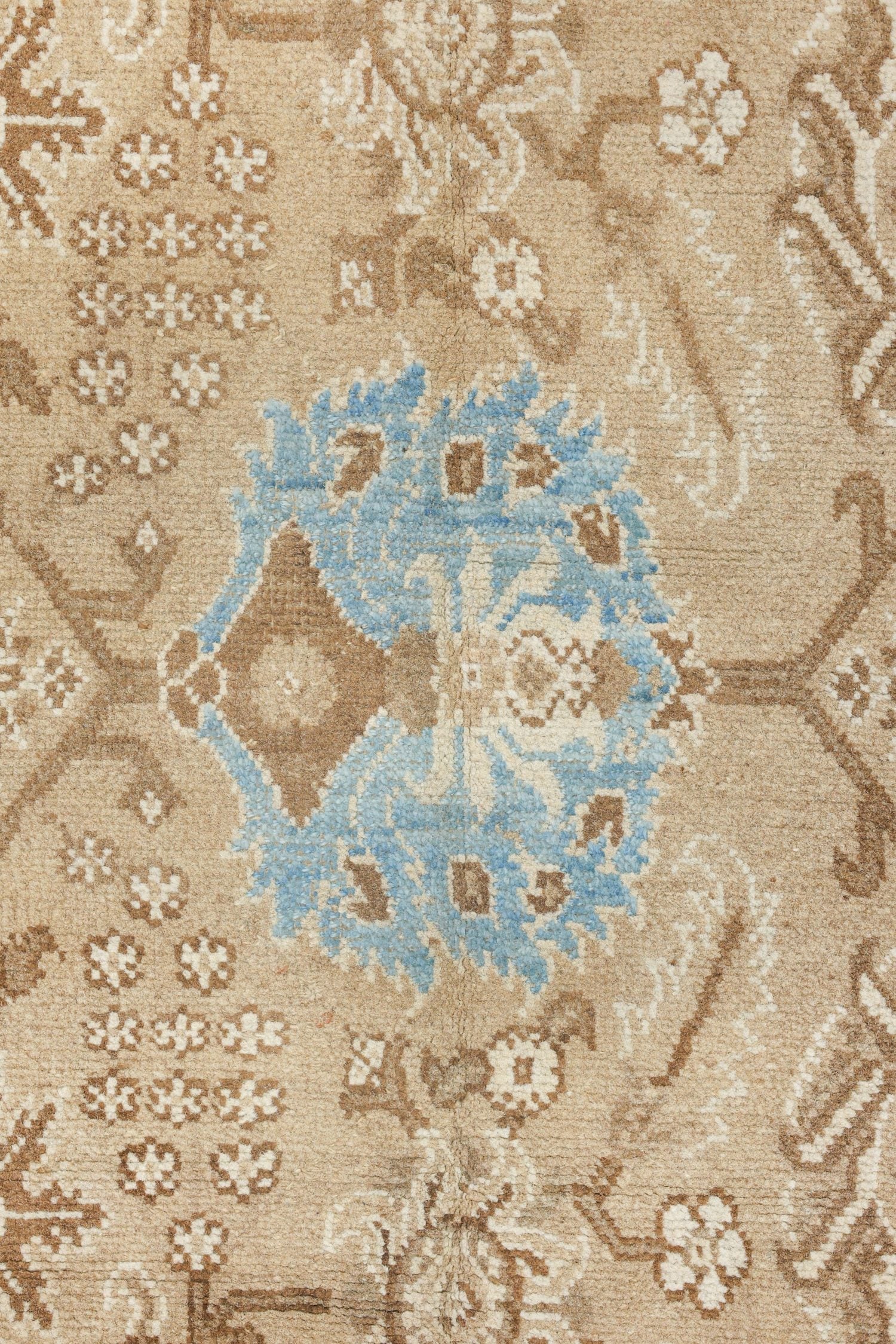 Antique Agra Handwoven Traditional Rug - Premium Handmade Indian Carpet for Living Room, Bedroom & Home Decor - J72377