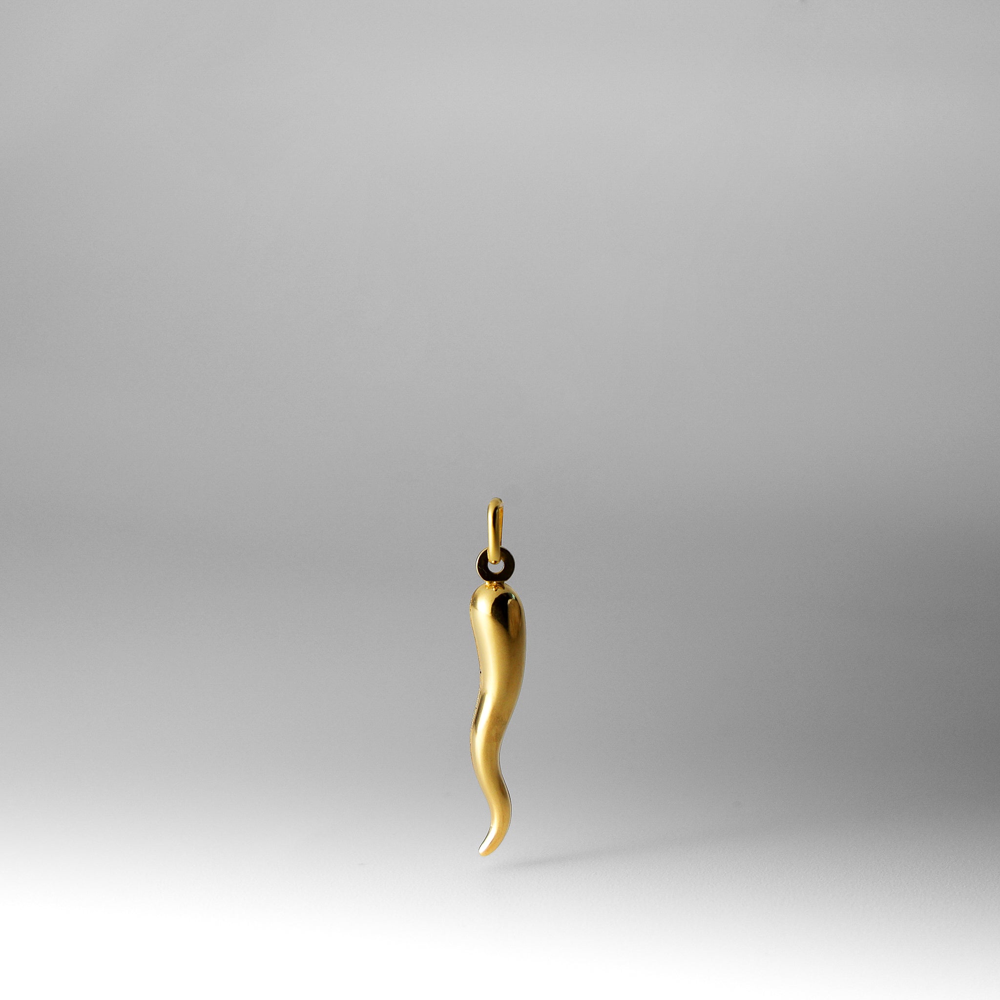 Authentic Gold Cornicello Italian Horn Pendant - Model 793 | Lucky Charm Necklace for Protection & Good Fortune | Perfect Gift for Birthday, Anniversary & Special Occasions